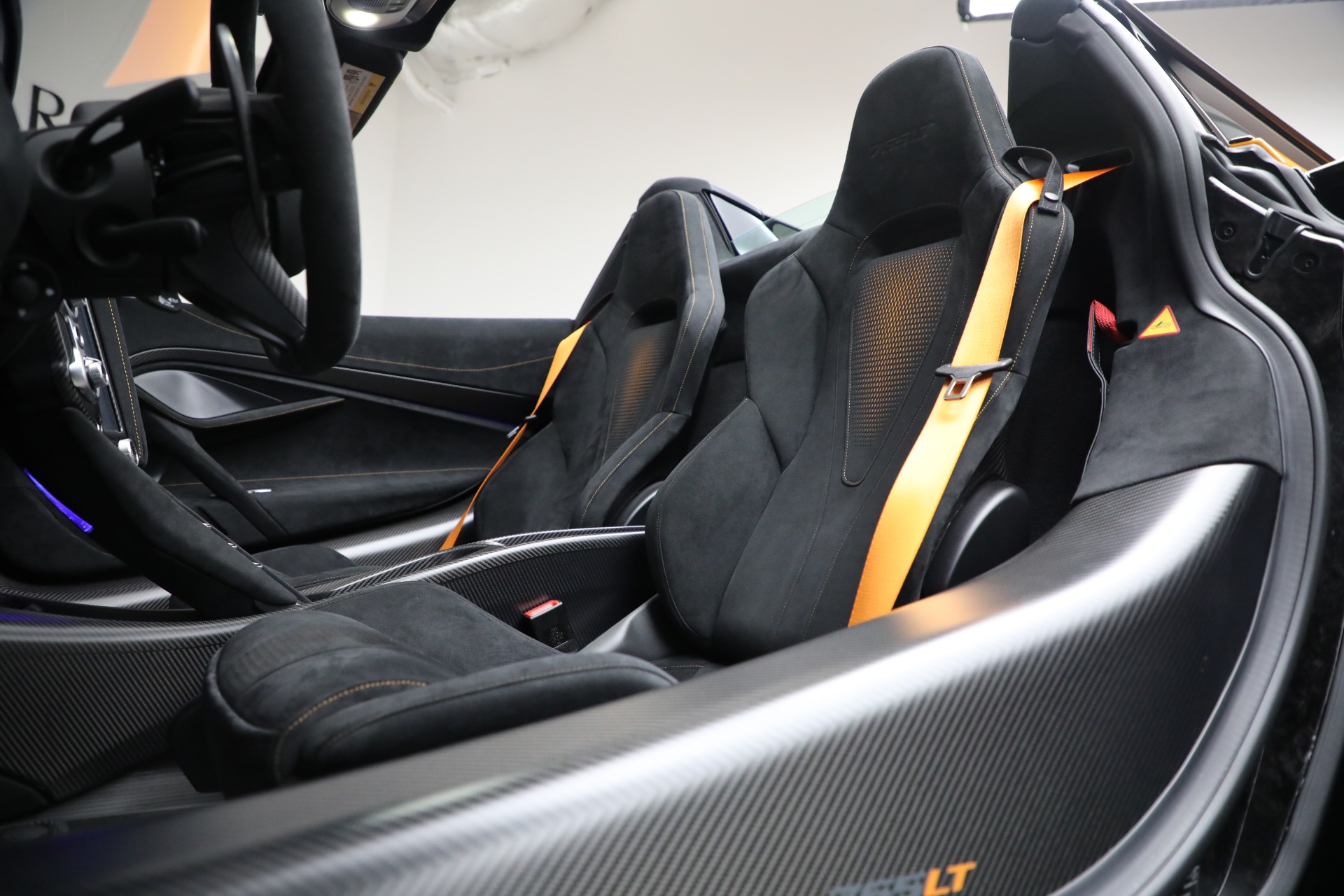 Used-2022-McLaren-765LT-Spider