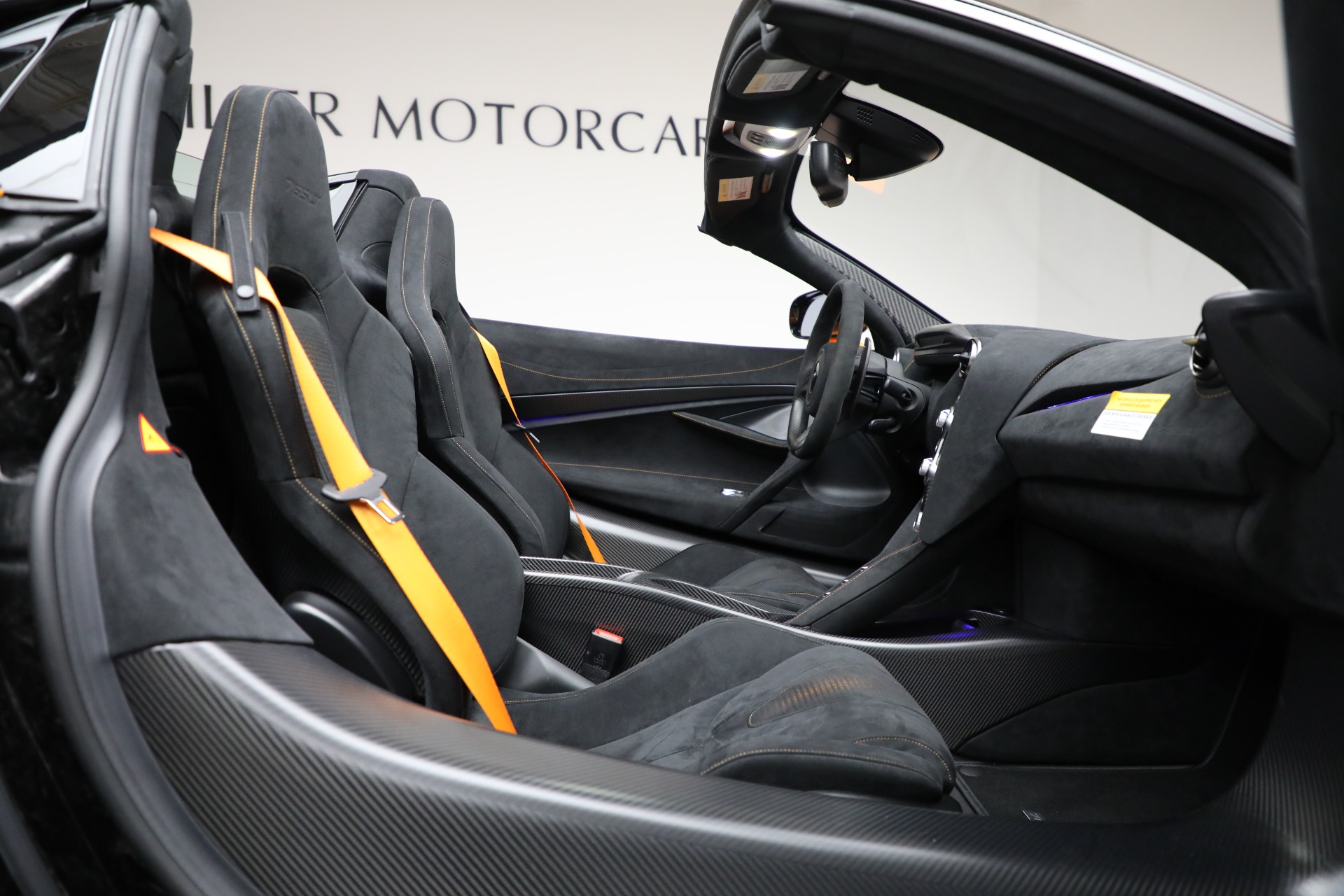 Used-2022-McLaren-765LT-Spider