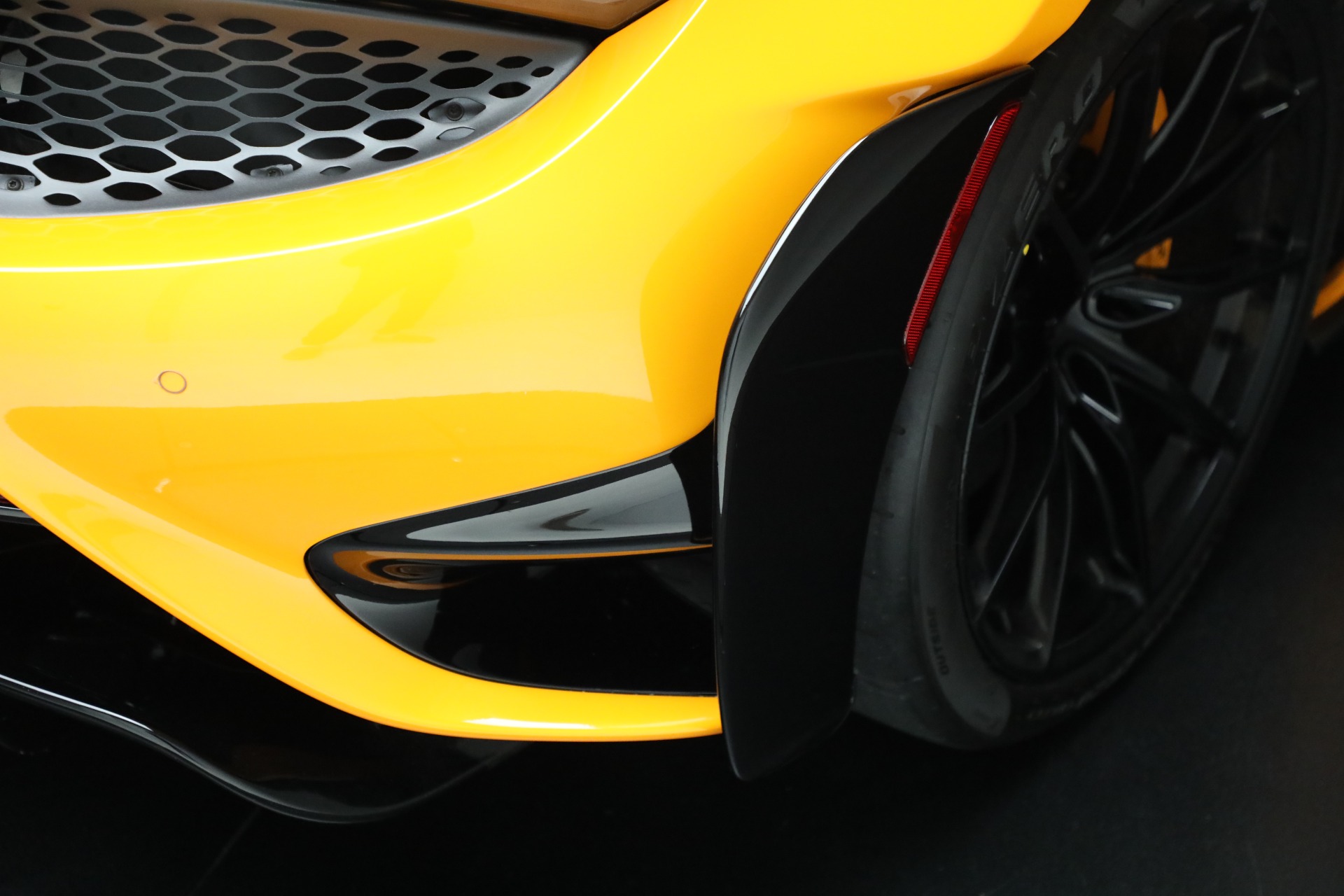 Used-2022-McLaren-765LT-Spider