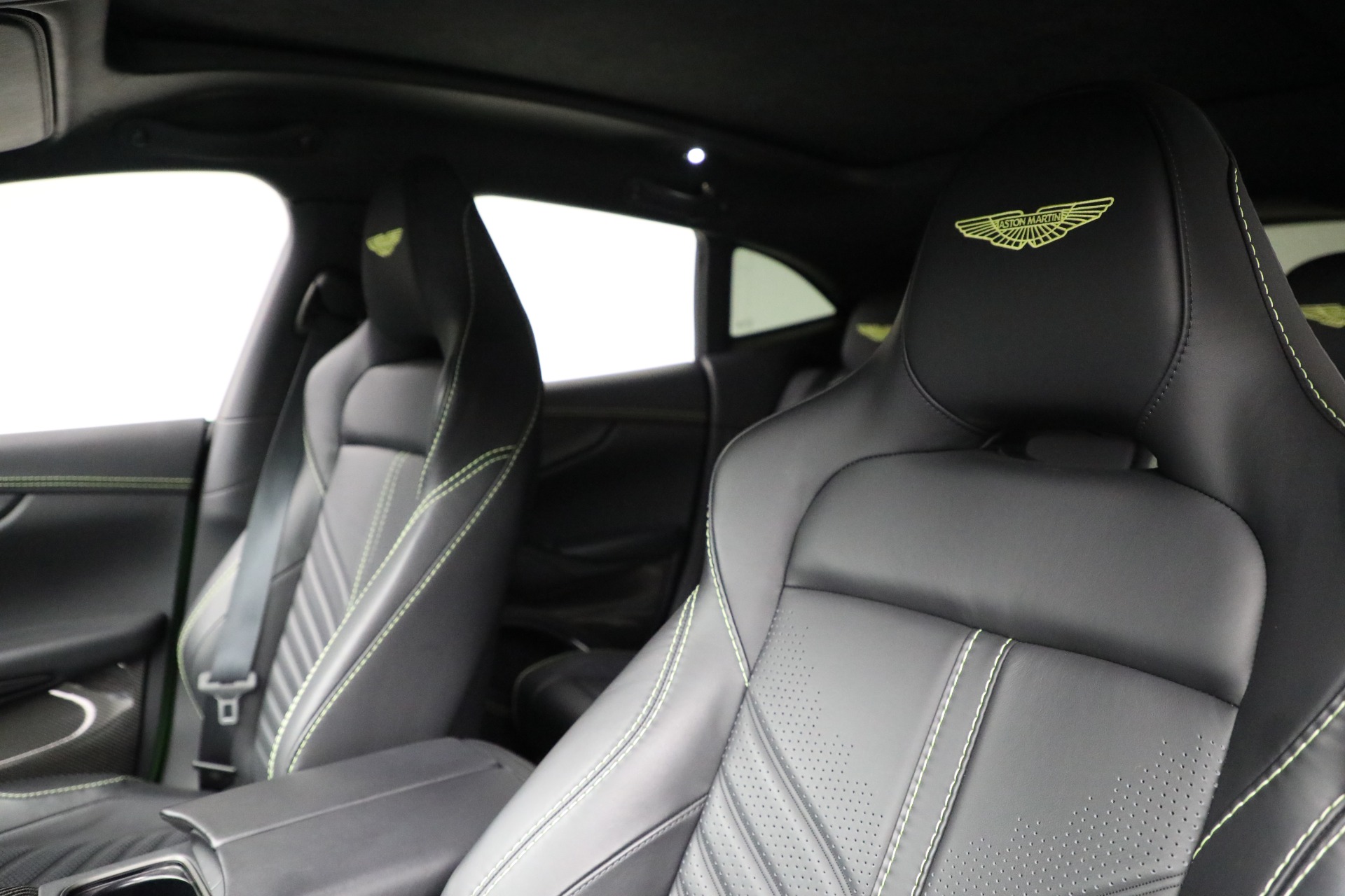 Used-2023-Aston-Martin-DBX-707