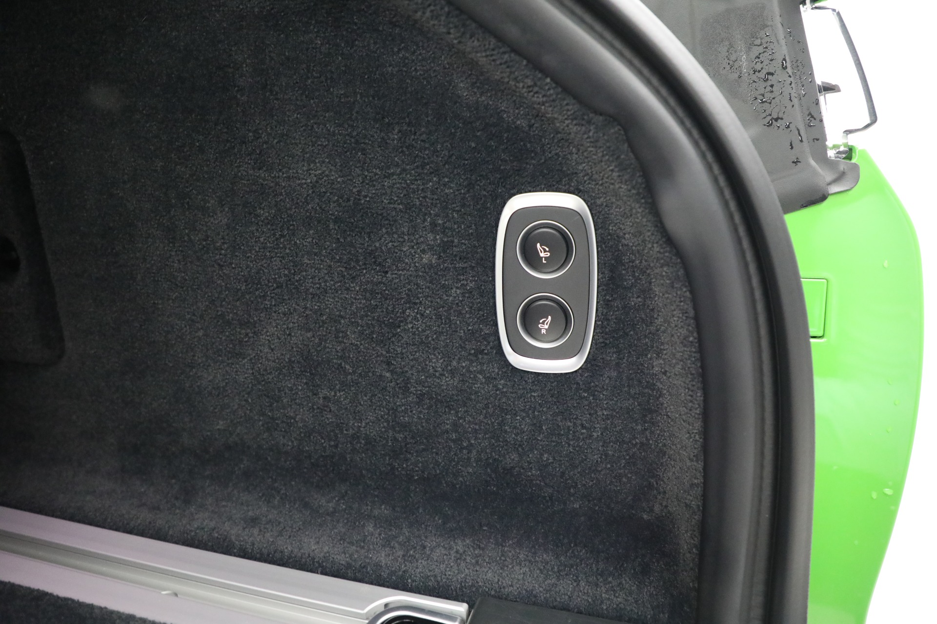 Used-2023-Aston-Martin-DBX-707