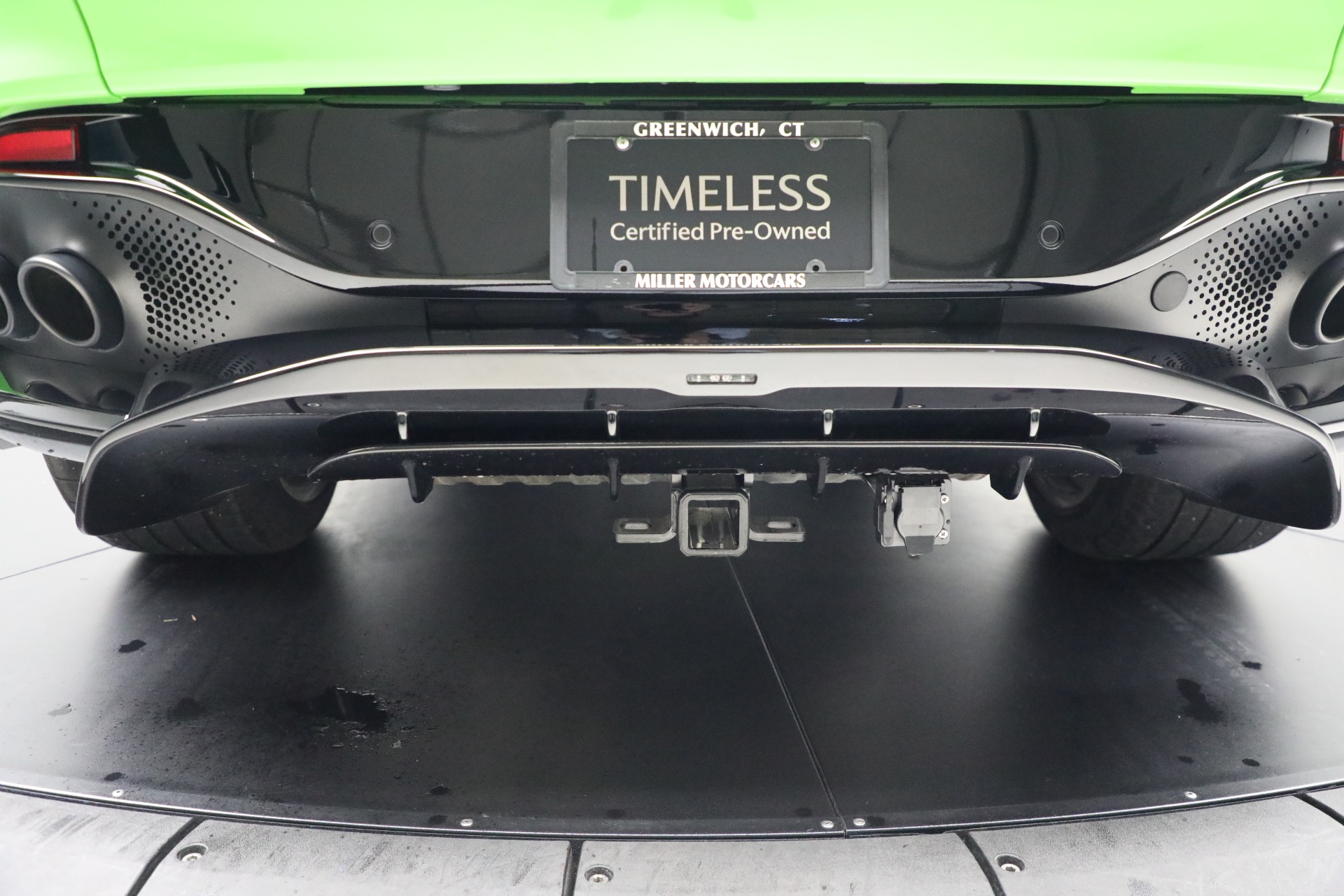 Used-2023-Aston-Martin-DBX-707