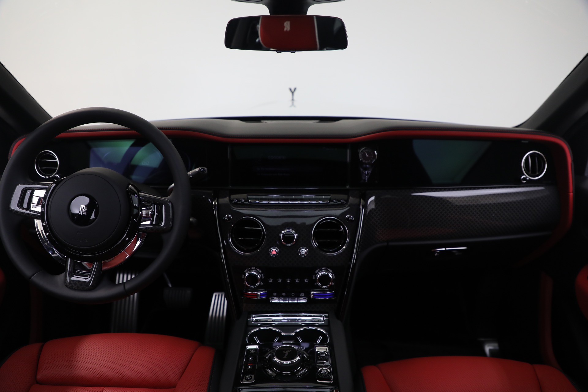 Used-2025-Rolls-Royce-Black-Badge-Cullinan