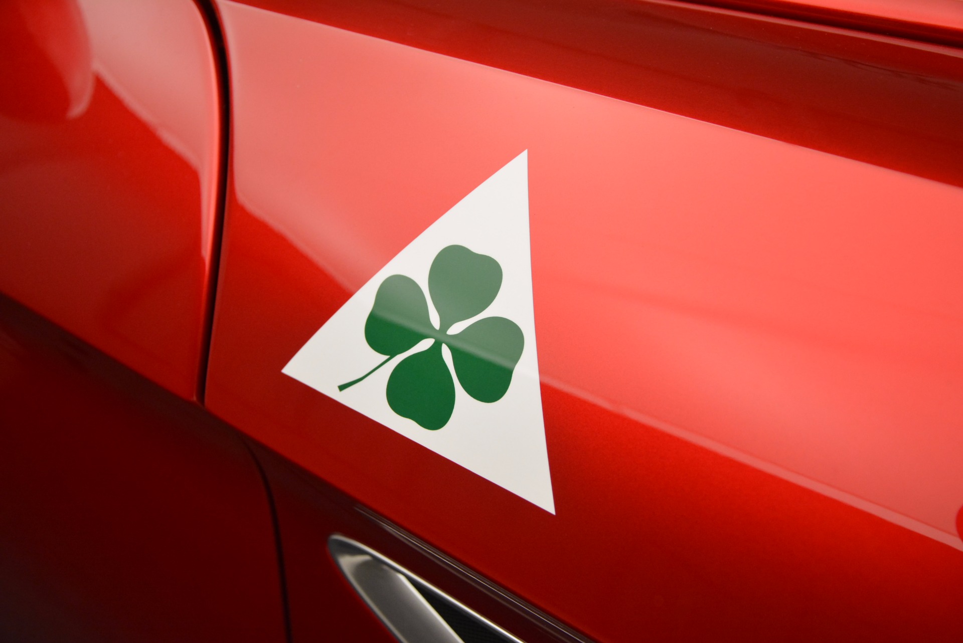 Used-2008-Alfa-Romeo-8C