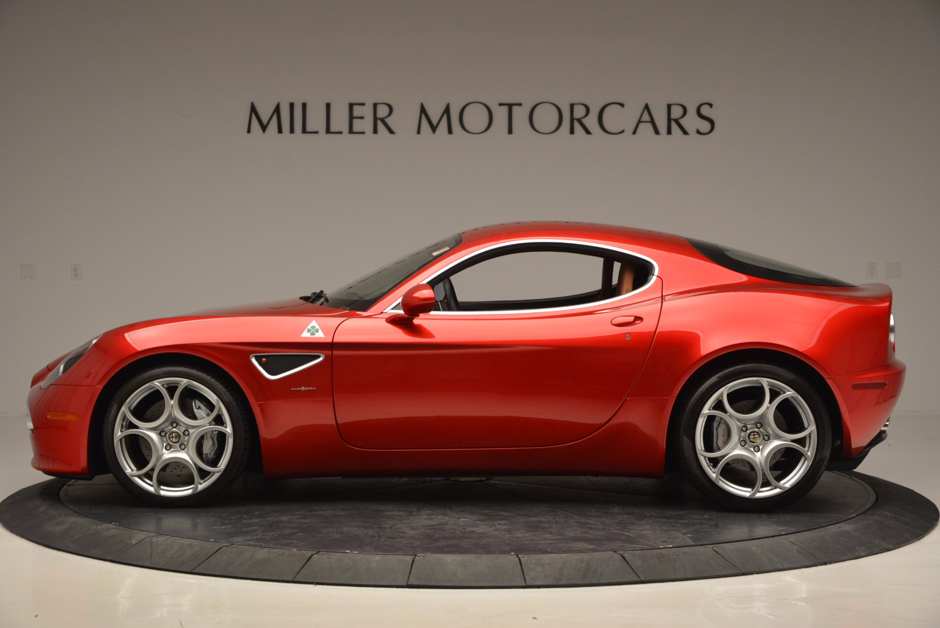 Used-2008-Alfa-Romeo-8C