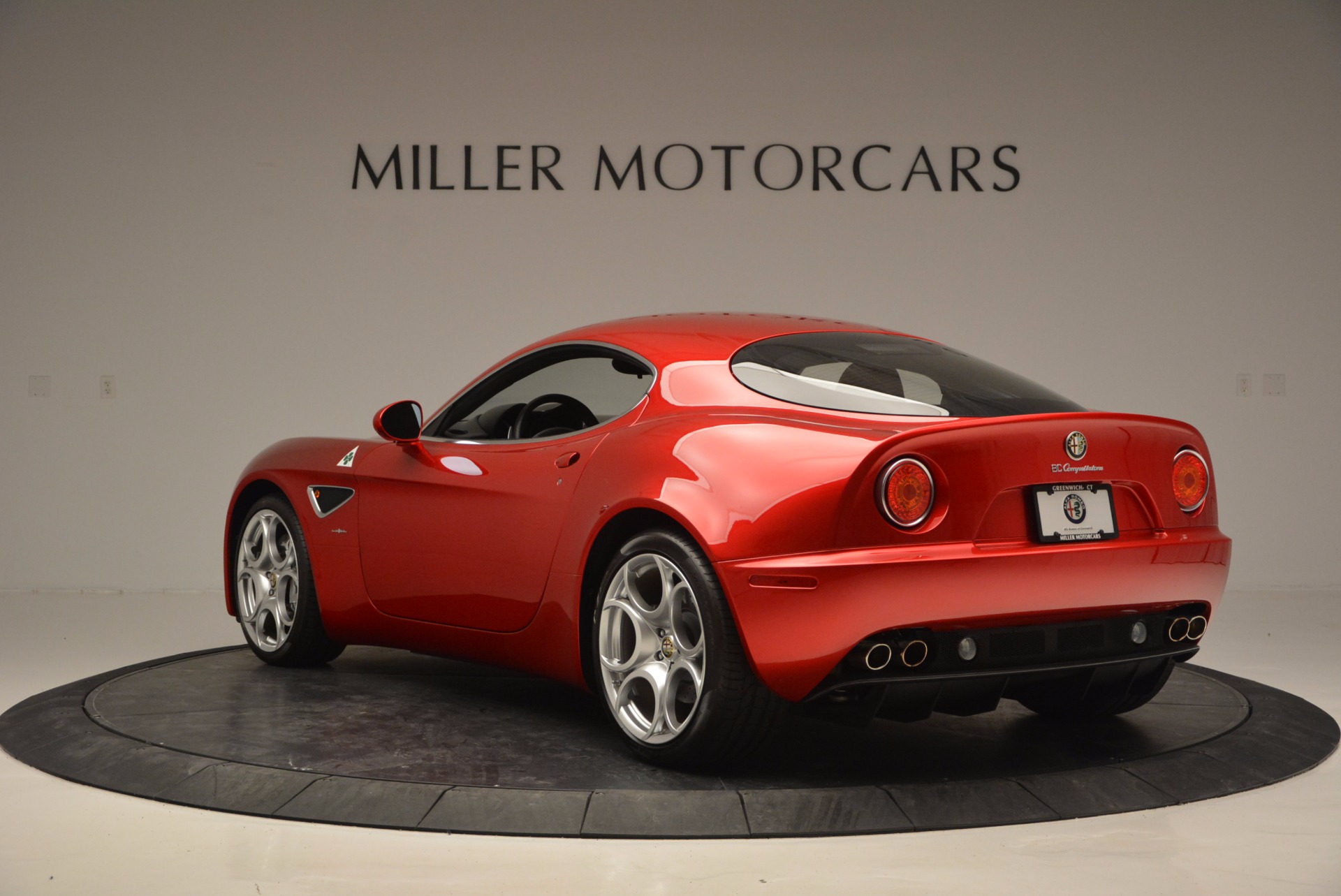 Used-2008-Alfa-Romeo-8C