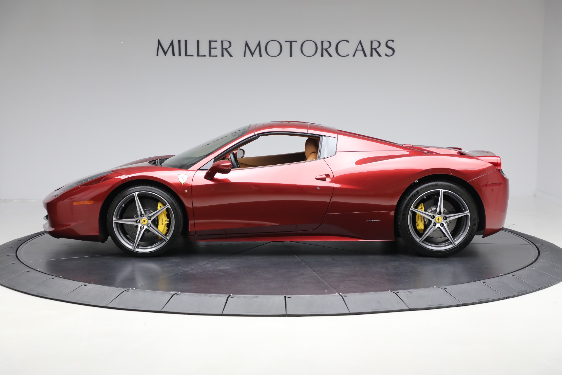 Used-2014-Ferrari-458-Spider