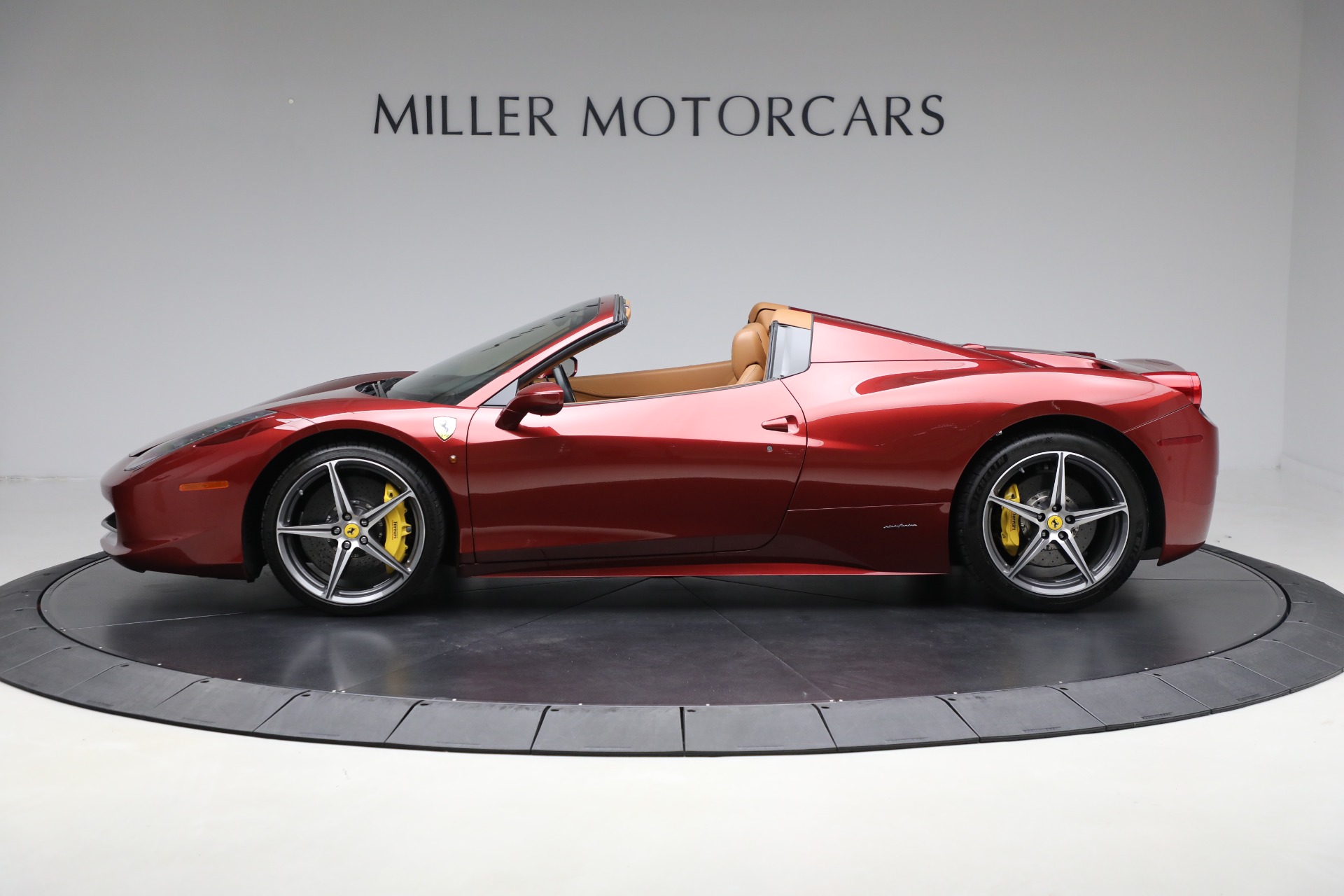 Used-2014-Ferrari-458-Spider