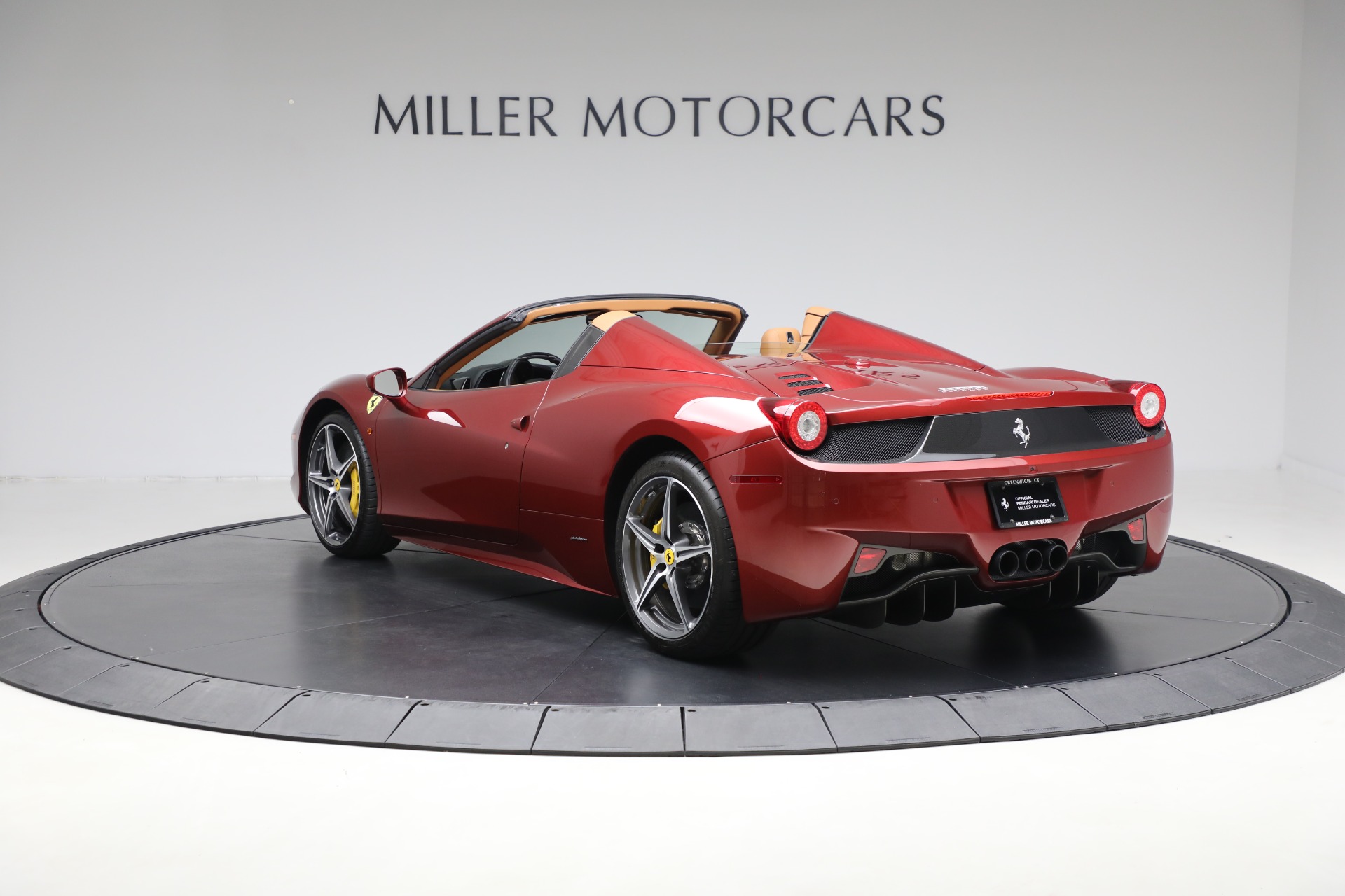 Used-2014-Ferrari-458-Spider