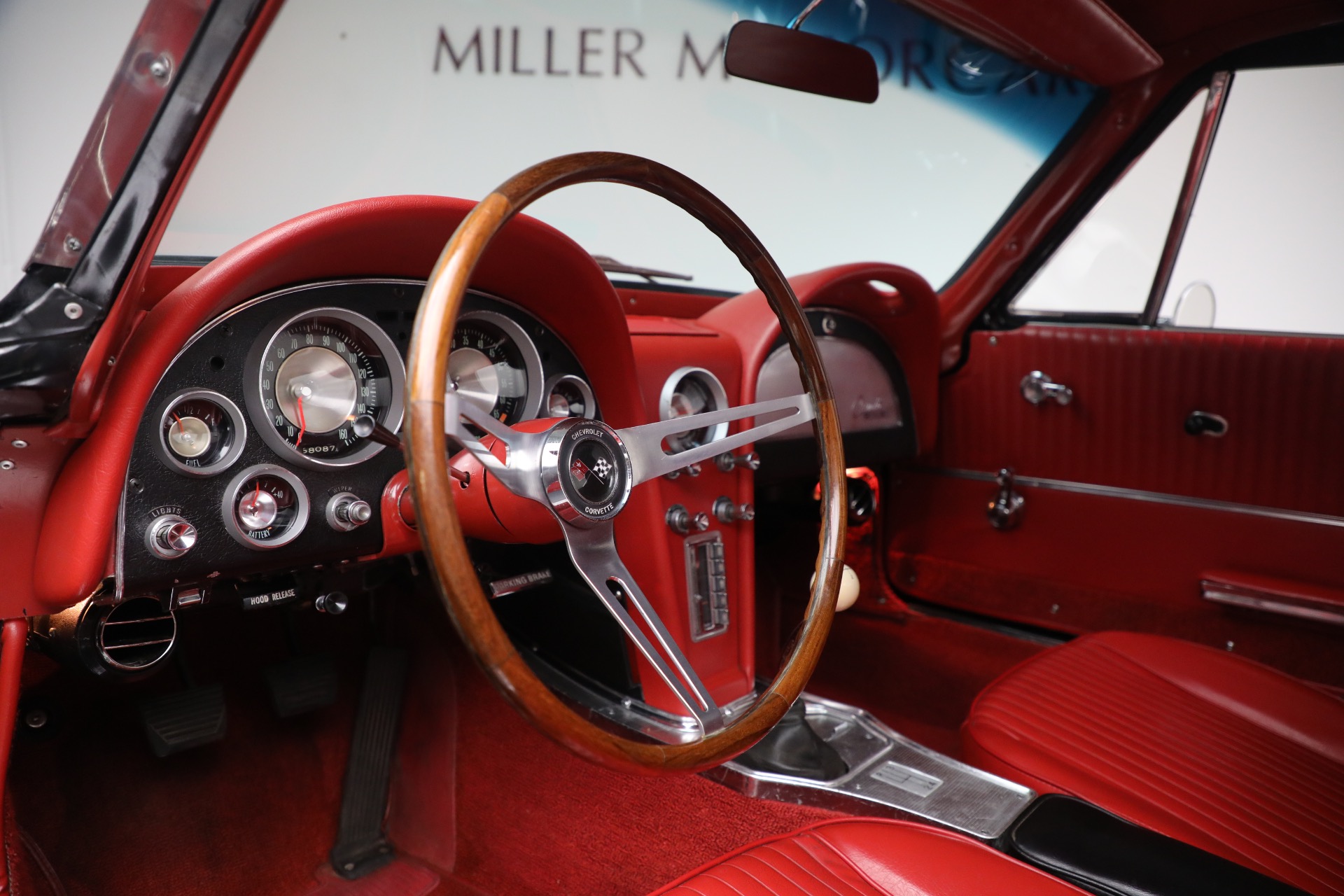 Used-1963-Chevrolet-Corvette