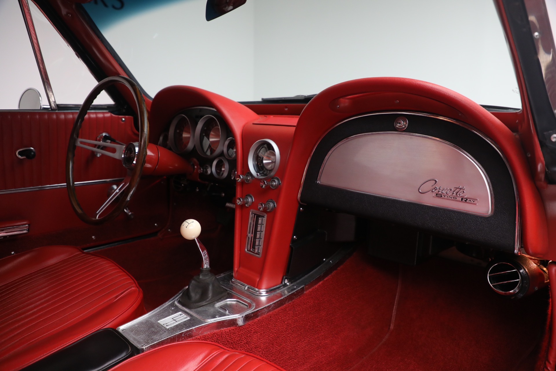 Used-1963-Chevrolet-Corvette