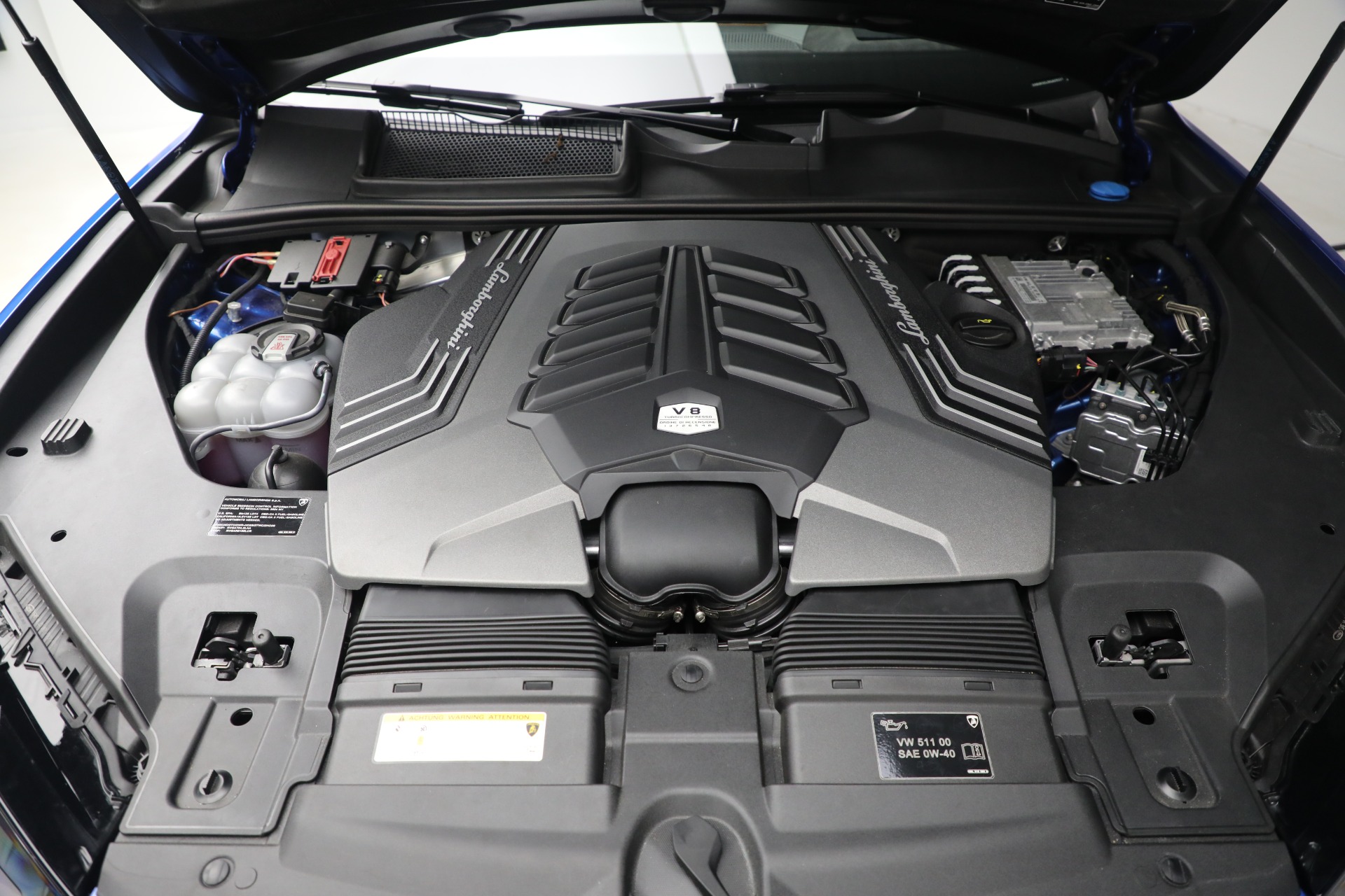 Used-2024-Lamborghini-Urus-S