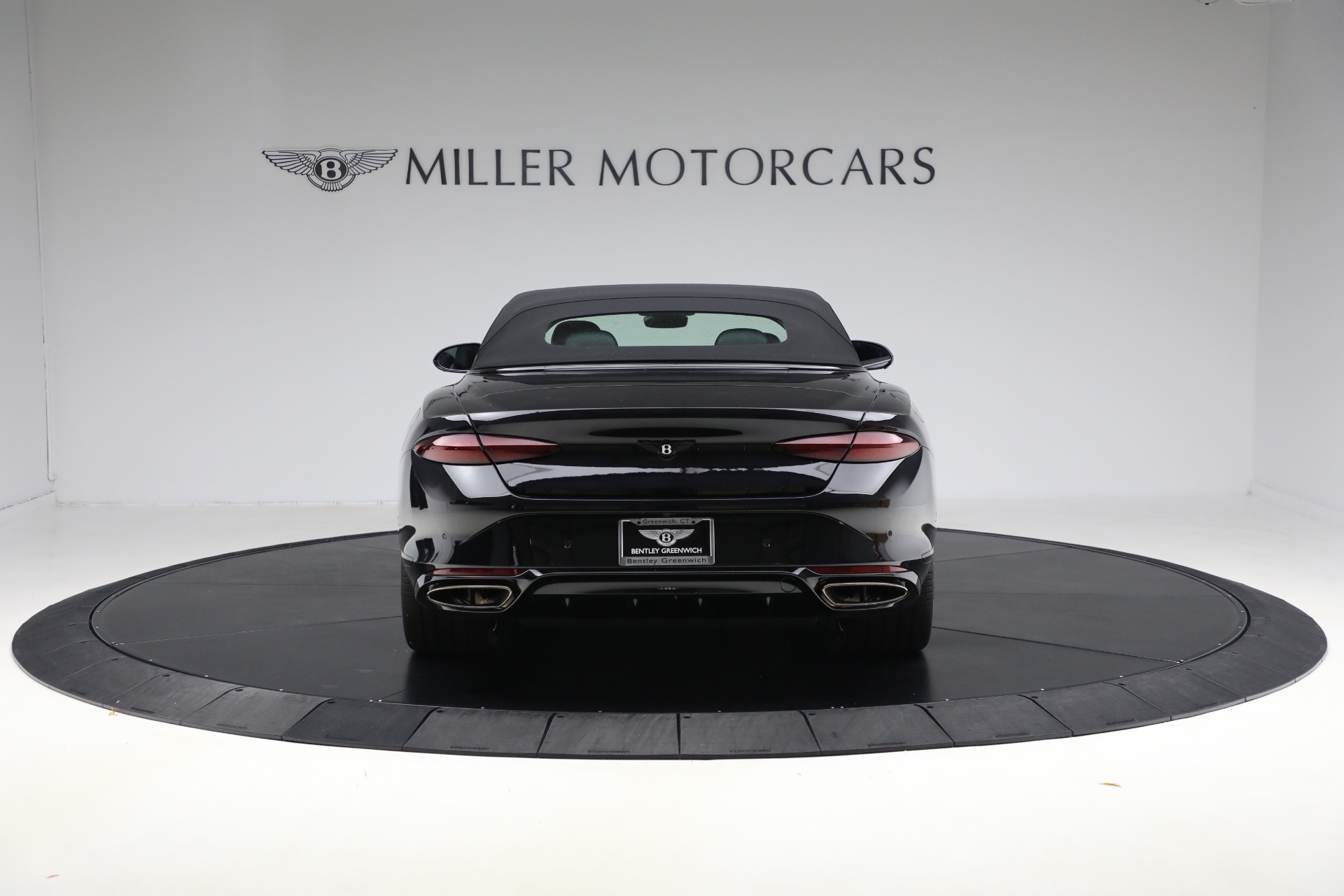 New-2025-Bentley-Continental-Black-Edition