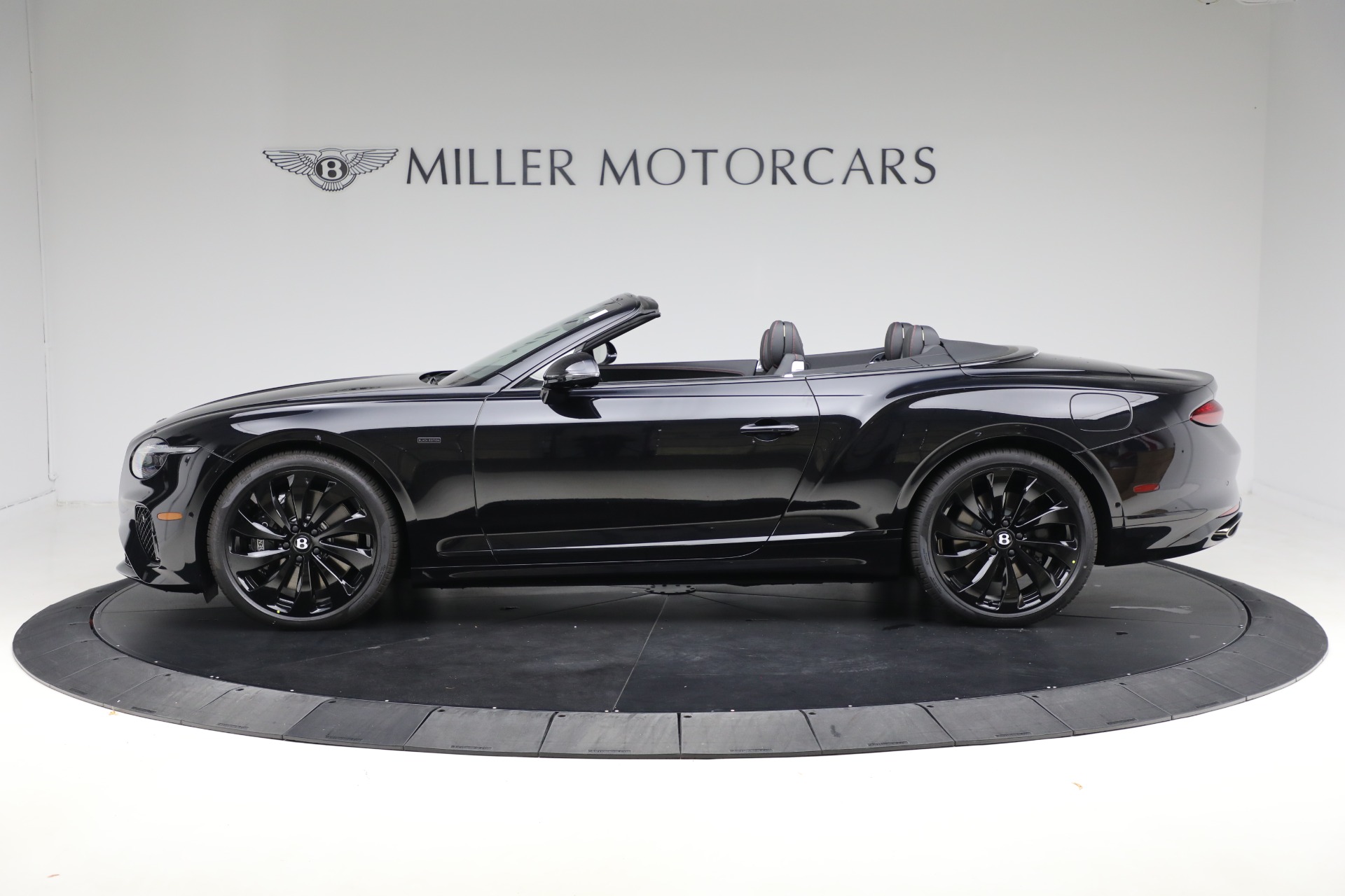 New-2025-Bentley-Continental-Black-Edition