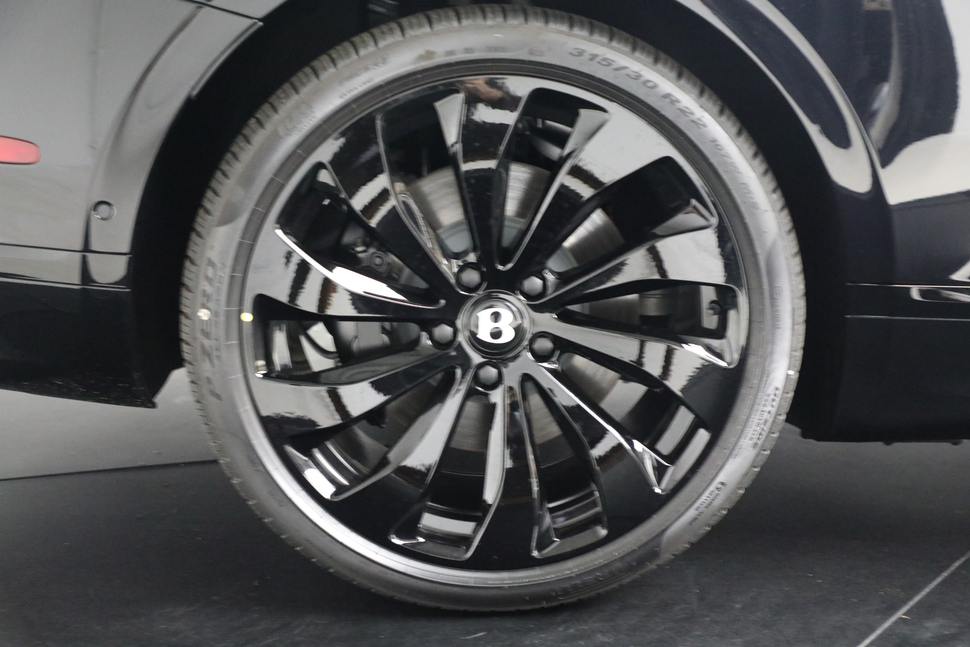 New-2025-Bentley-Continental-Black-Edition