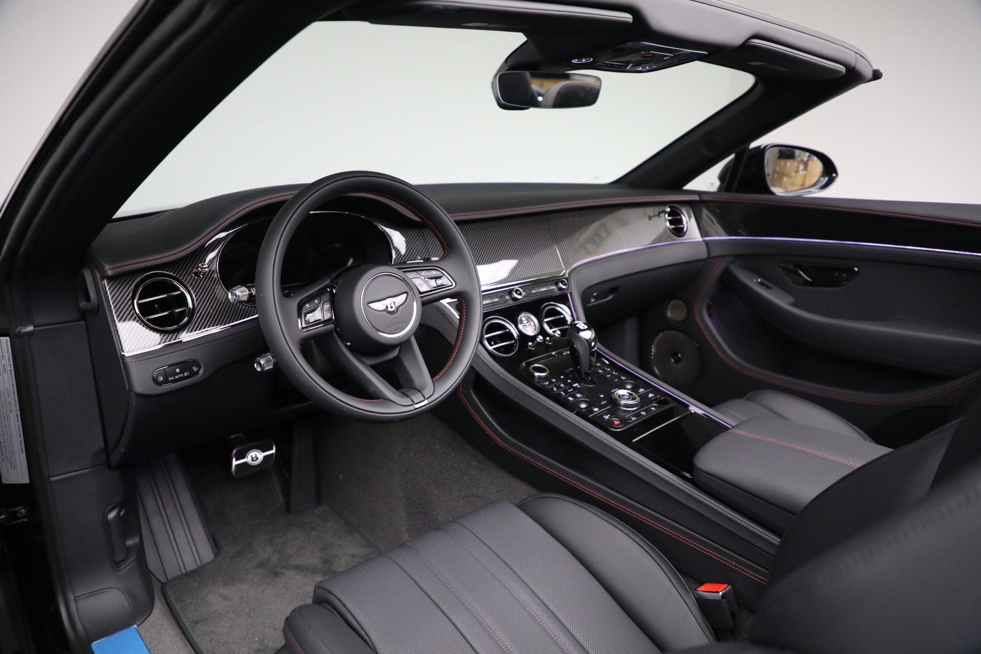 New-2025-Bentley-Continental-Black-Edition