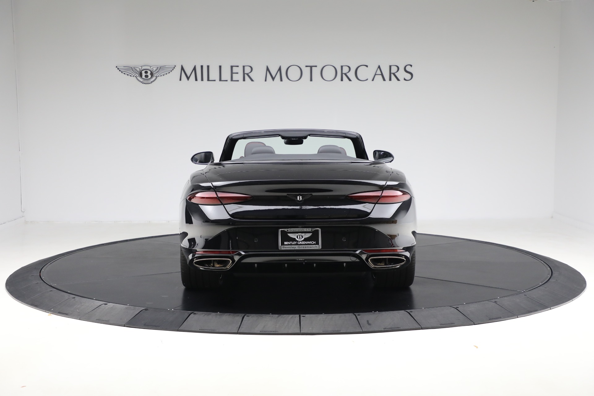 New-2025-Bentley-Continental-Black-Edition