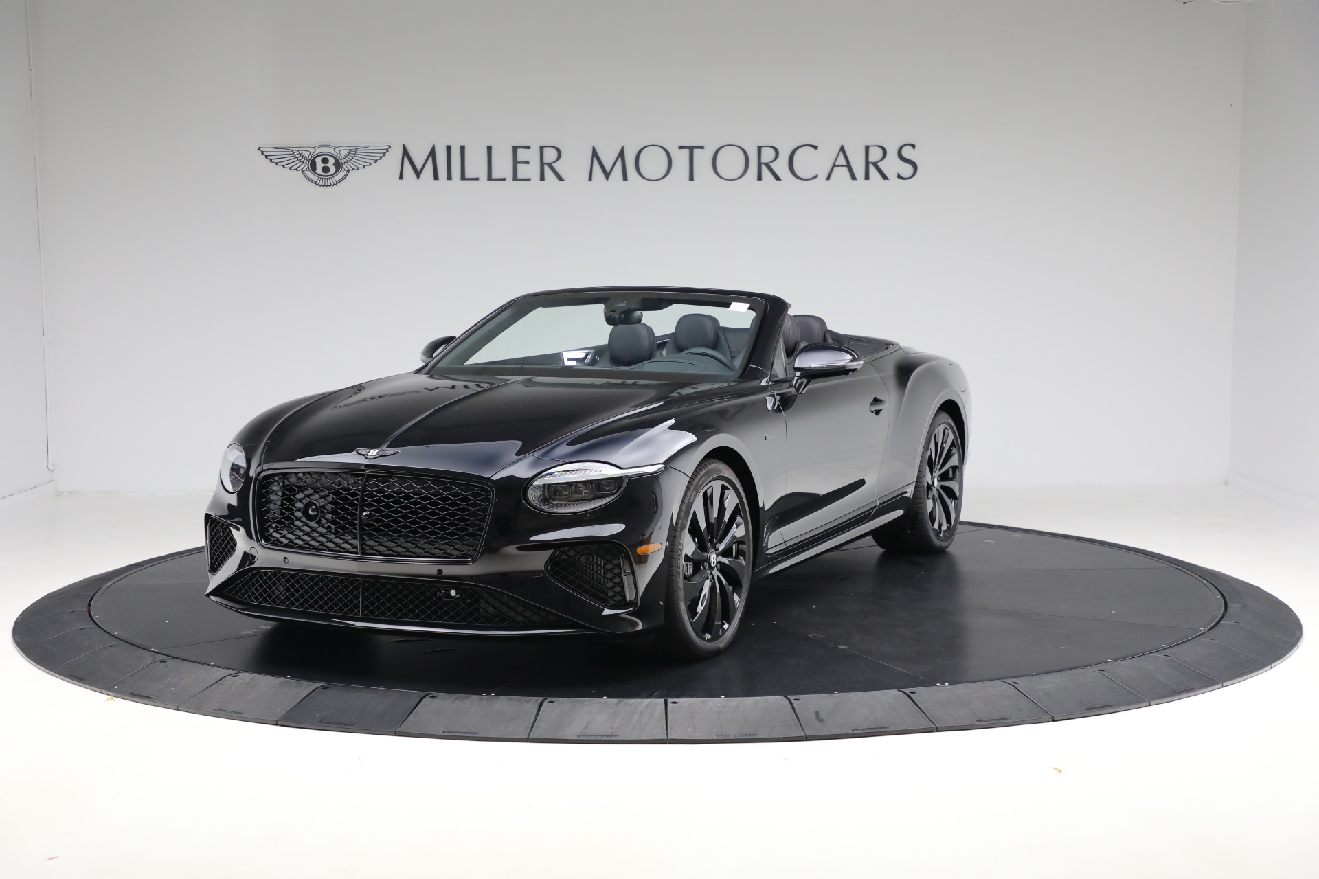 New-2025-Bentley-Continental-Black-Edition