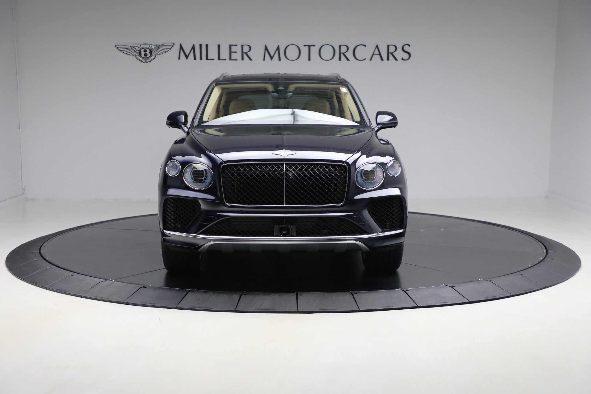 New-2025-Bentley-Bentayga-V8