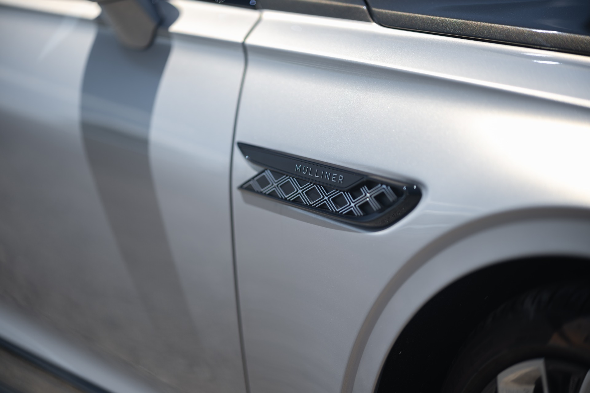 New-2025-Bentley-Flying-Spur-Mulliner