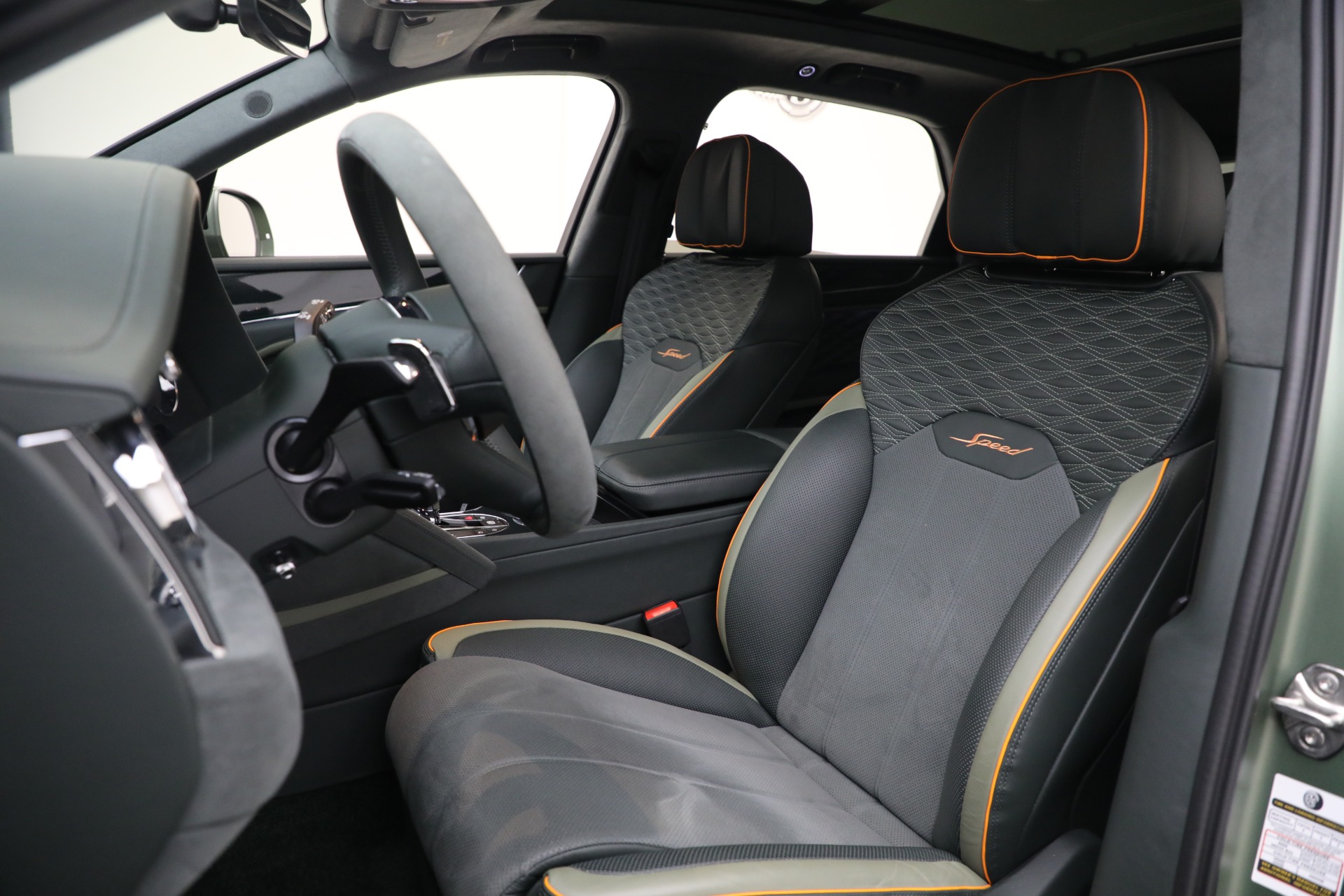 New-2027-BENTLEY-BENTAYGA-SPEED