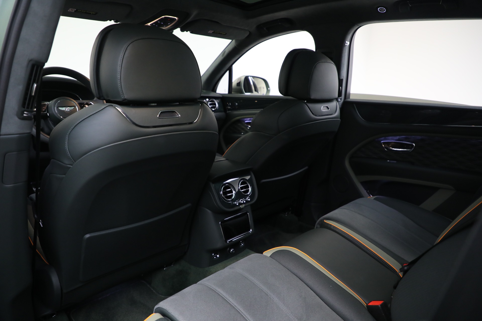 New-2027-BENTLEY-BENTAYGA-SPEED