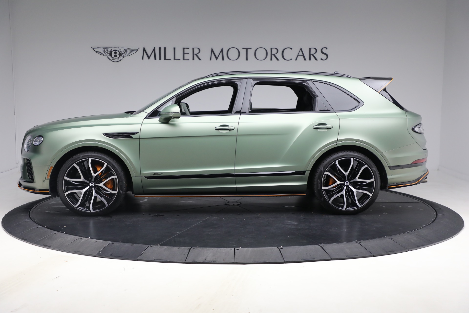 New-2027-BENTLEY-BENTAYGA-SPEED