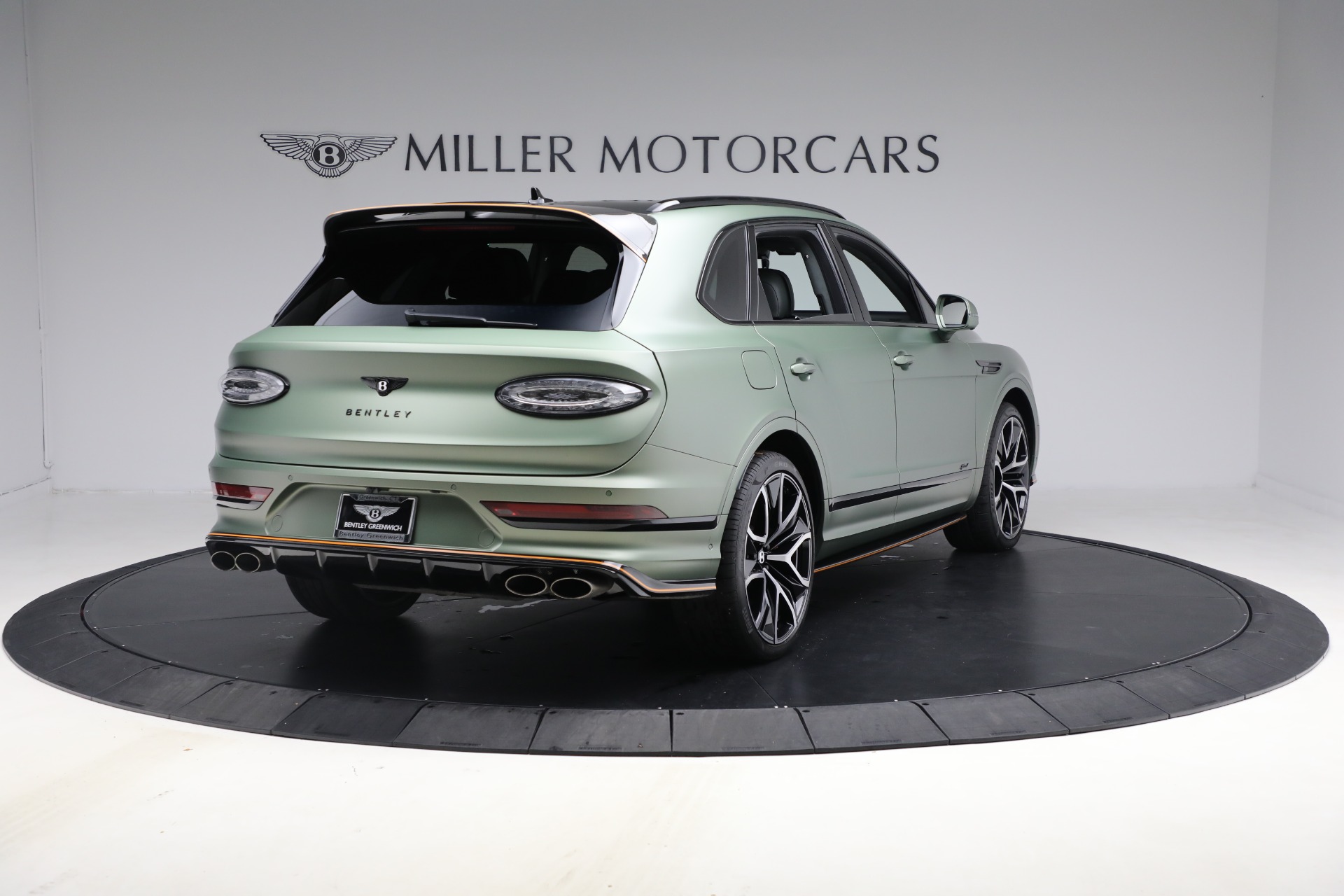 New-2027-BENTLEY-BENTAYGA-SPEED