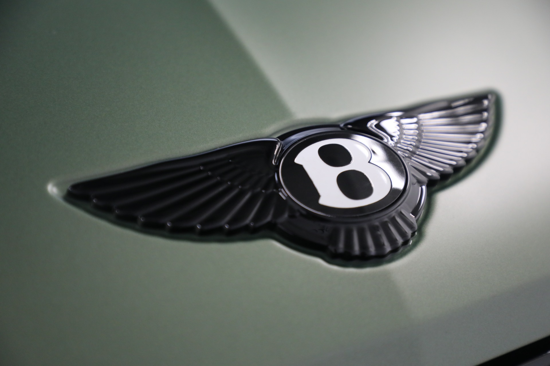 New-2027-BENTLEY-BENTAYGA-SPEED