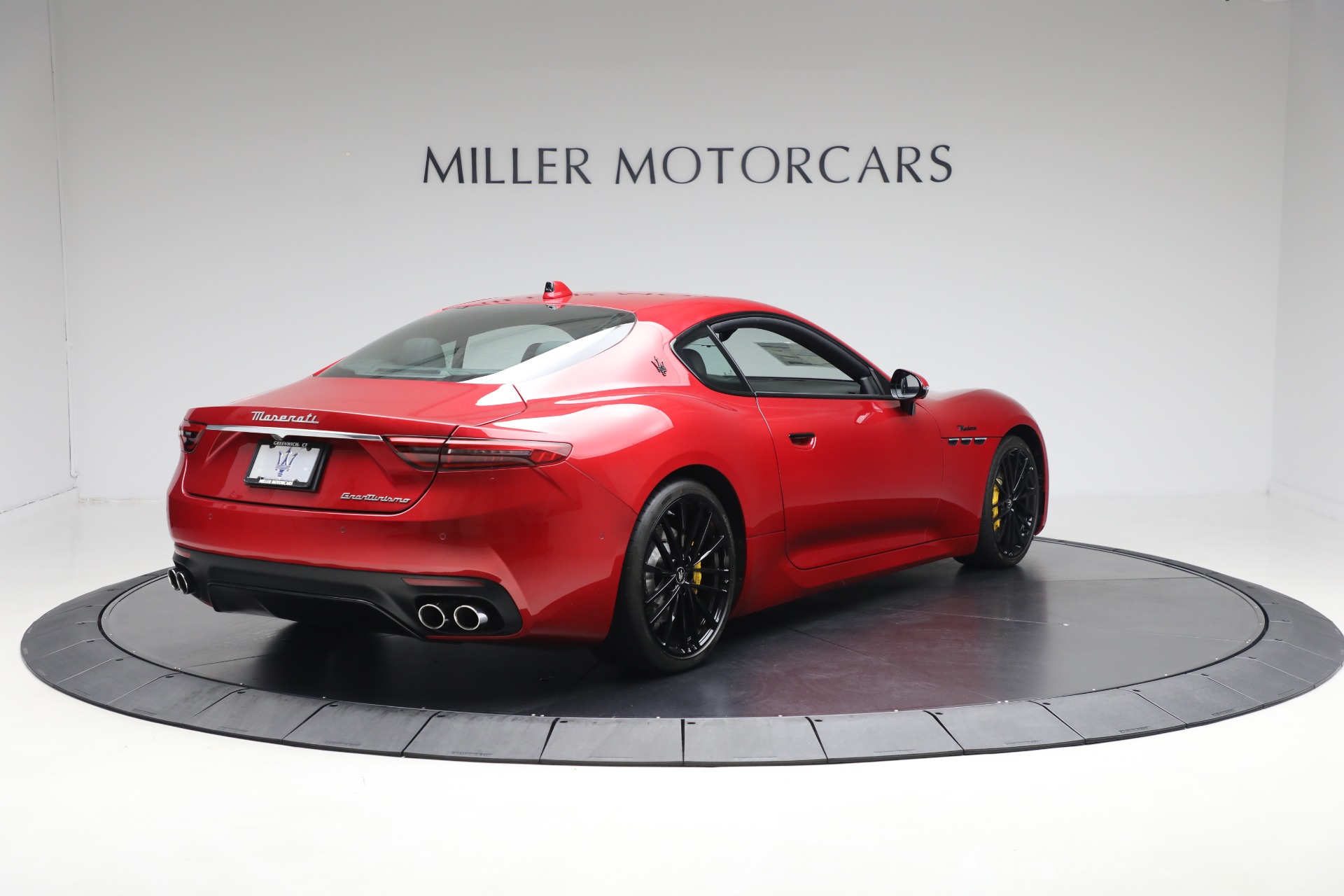 New-2024-Maserati-GranTurismo-Modena