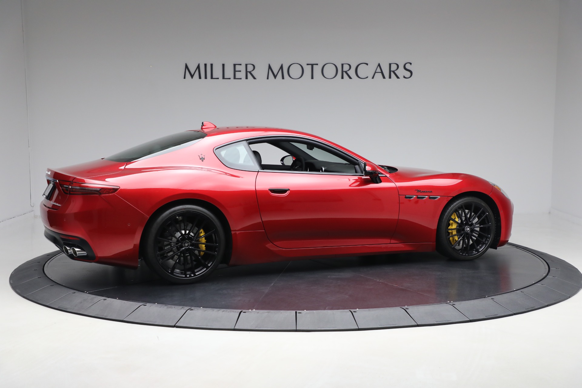 New-2024-Maserati-GranTurismo-Modena