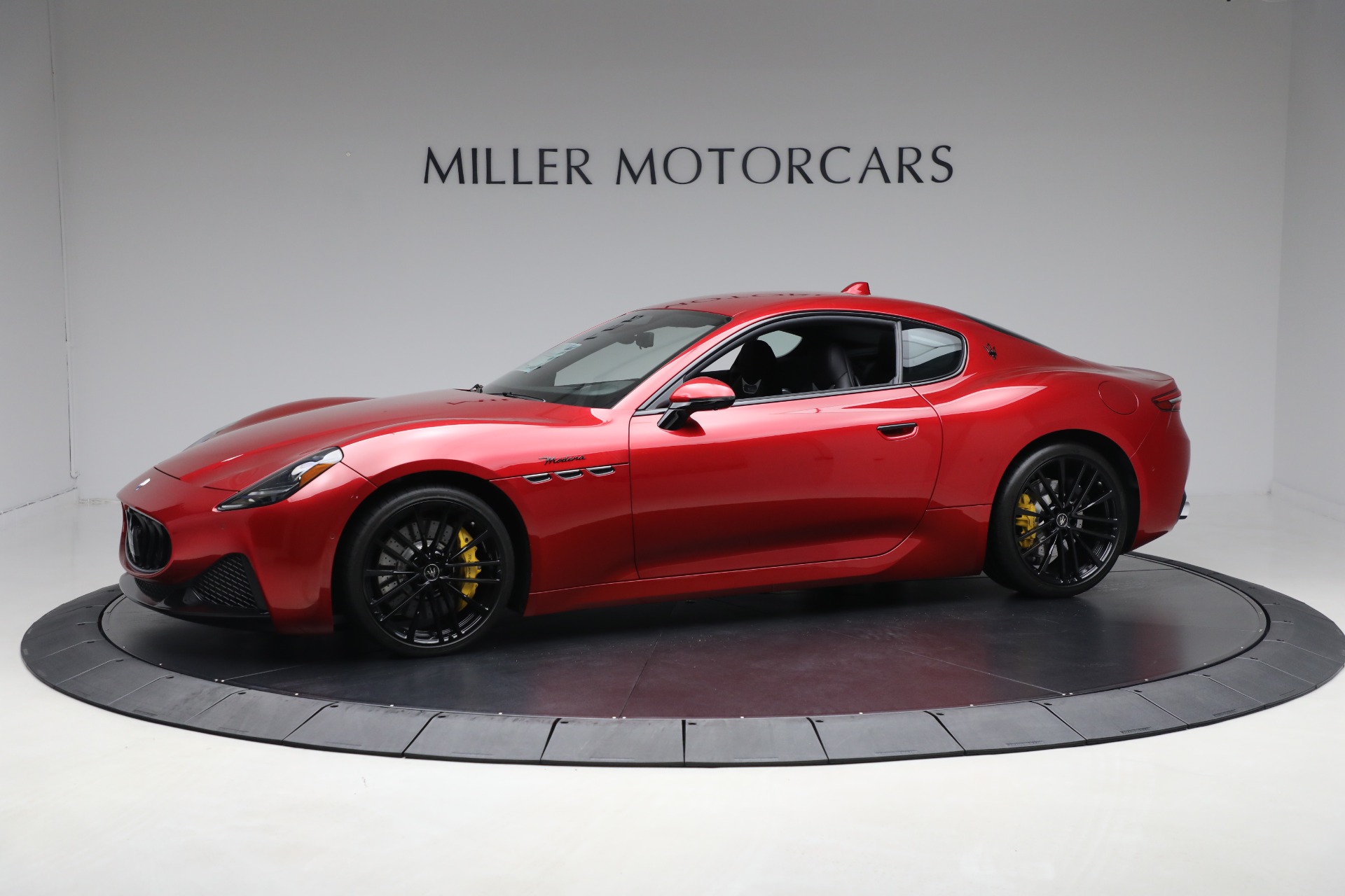 New-2024-Maserati-GranTurismo-Modena