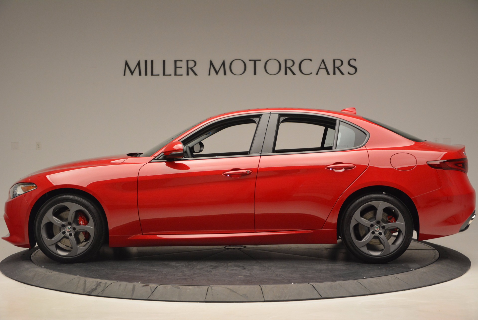 New-2017-Alfa-Romeo-Giulia