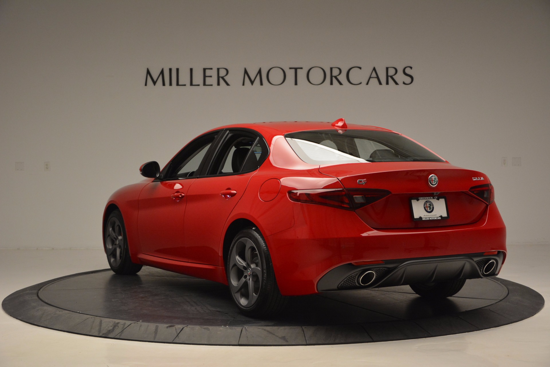 New-2017-Alfa-Romeo-Giulia