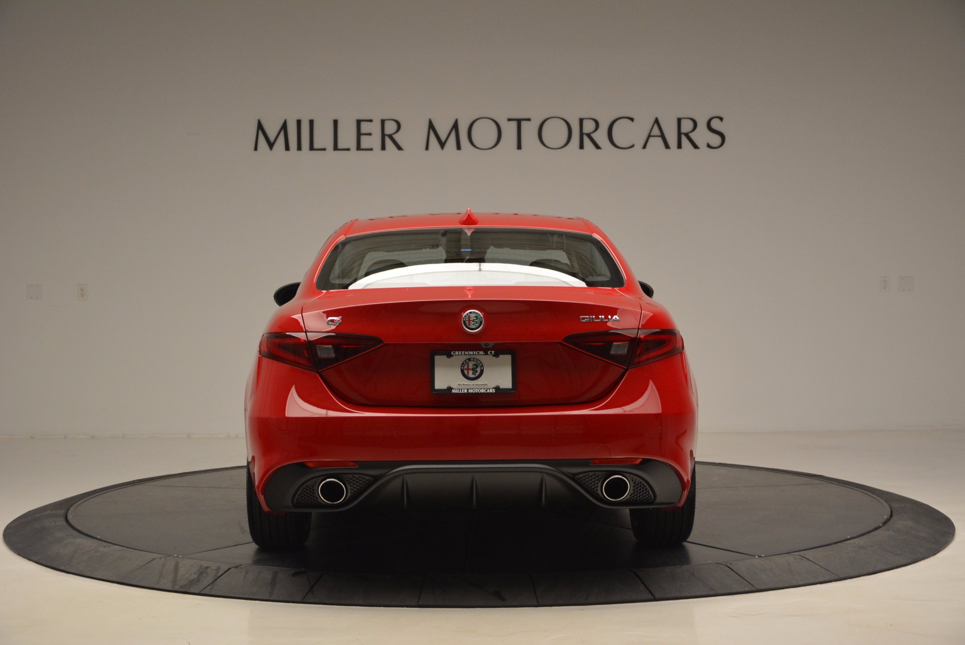 New-2017-Alfa-Romeo-Giulia