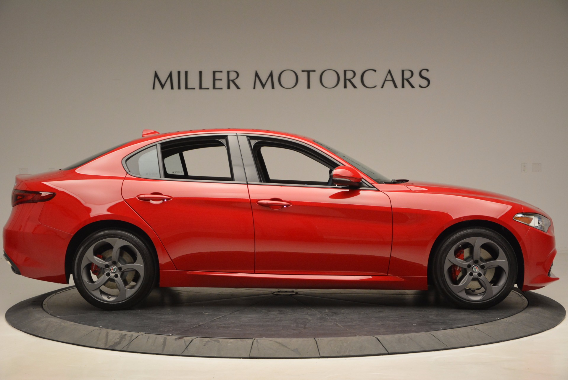 New-2017-Alfa-Romeo-Giulia