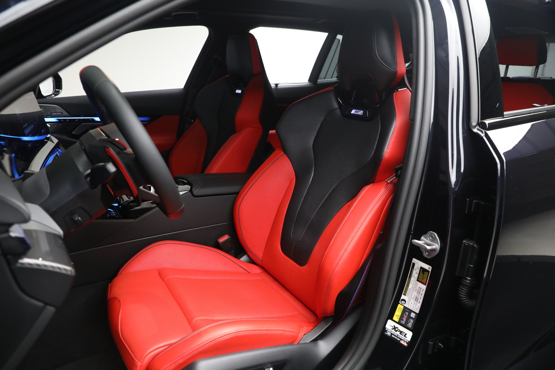 Used-2025-BMW-M5-Touring