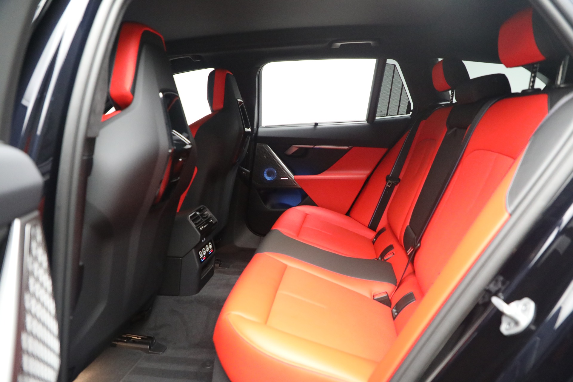 Used-2025-BMW-M5-Touring