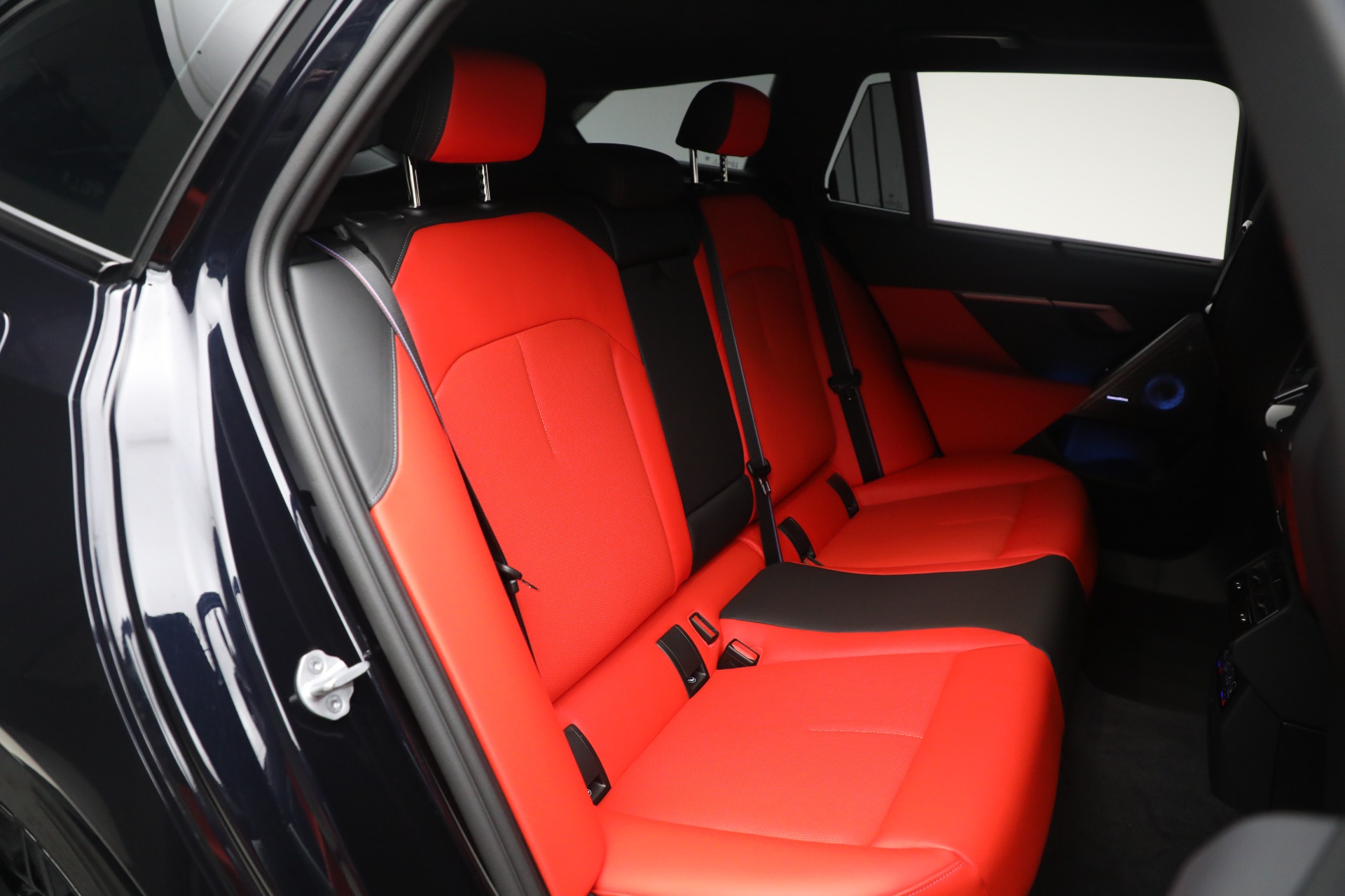 Used-2025-BMW-M5-Touring