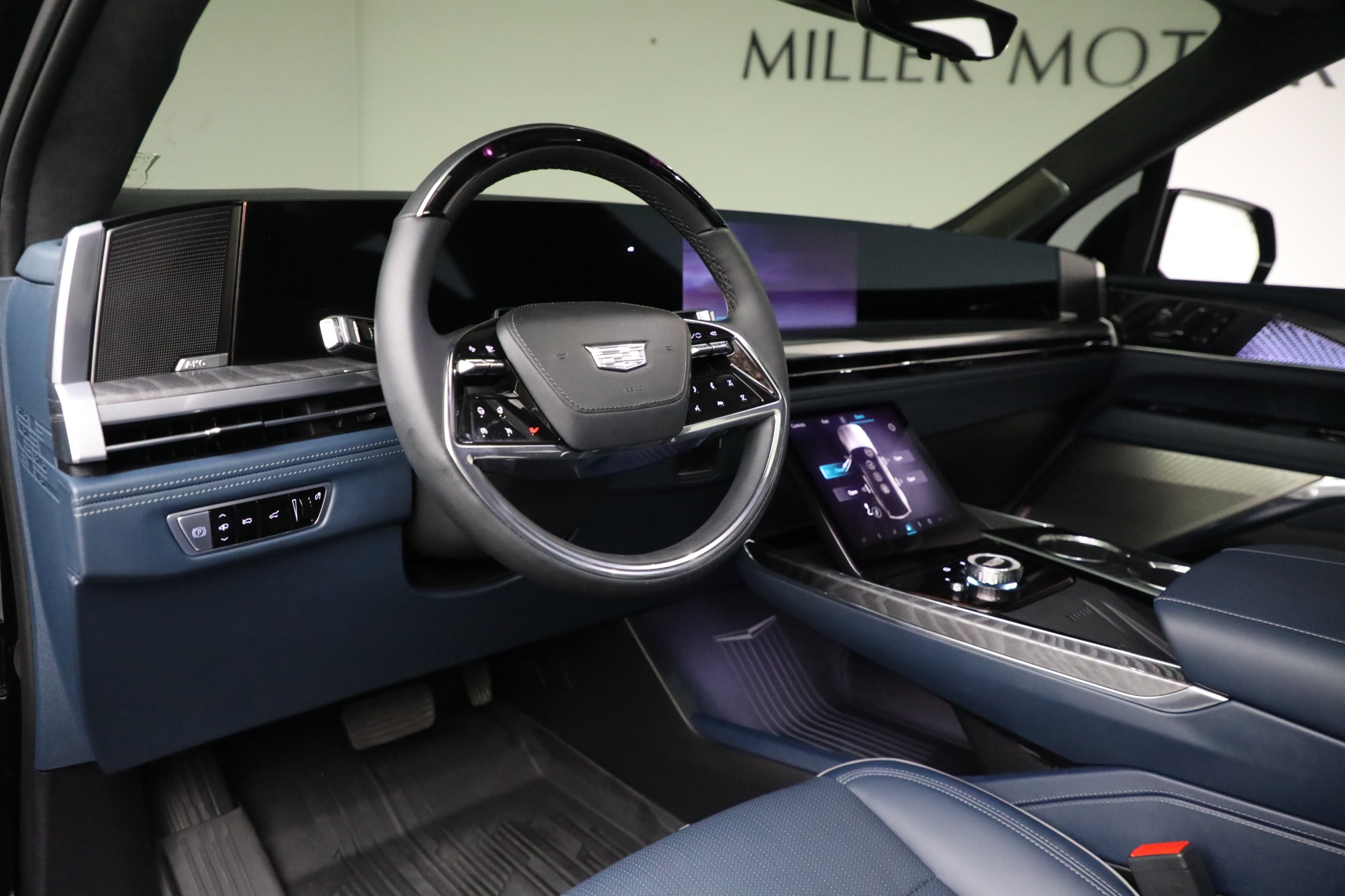 Used-2025-Cadillac-Escalade-IQ-Sport-2