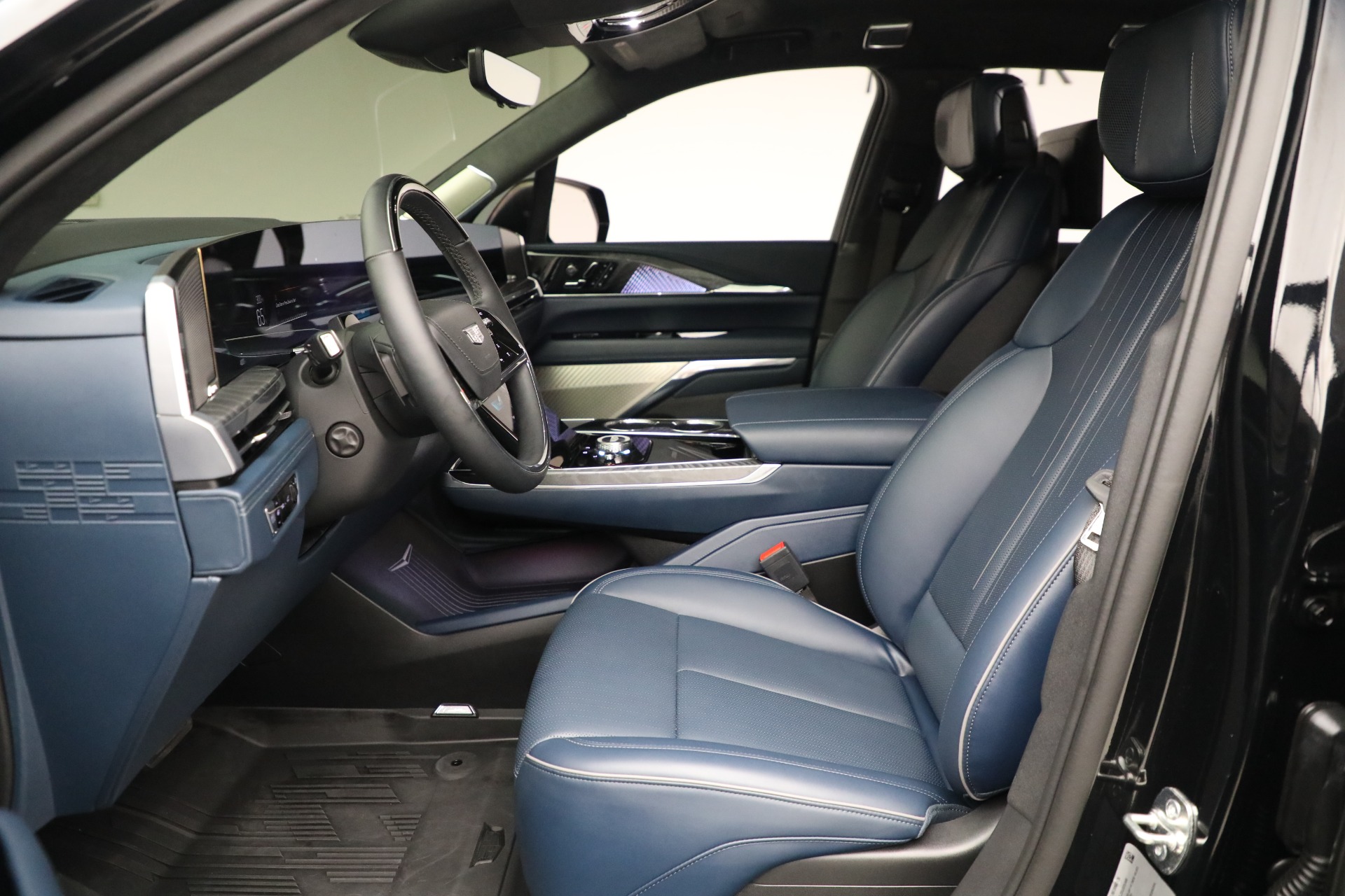 Used-2025-Cadillac-Escalade-IQ-Sport-2