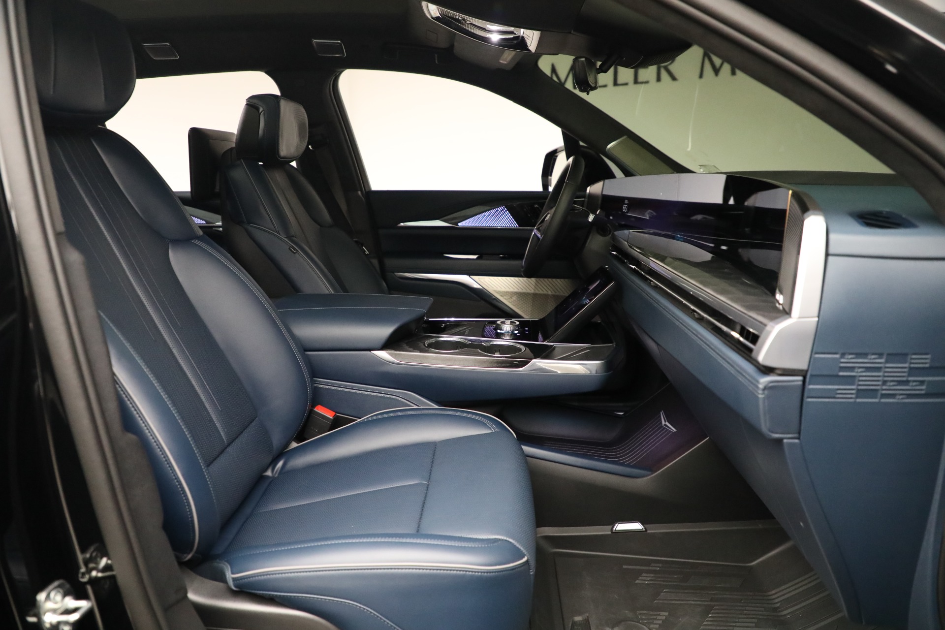 Used-2025-Cadillac-Escalade-IQ-Sport-2