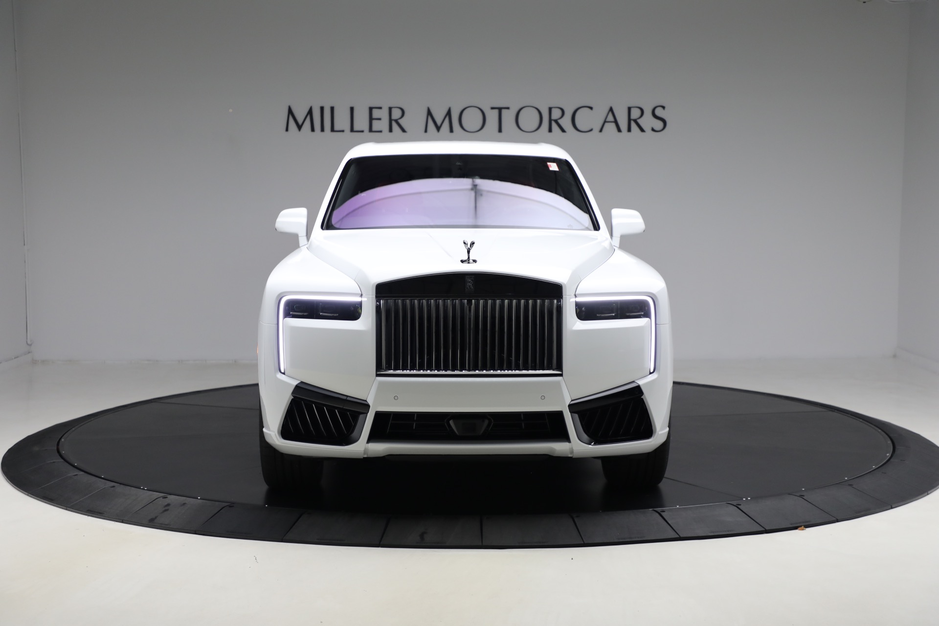 New-2026-Rolls-Royce-Black-Badge-Cullinan