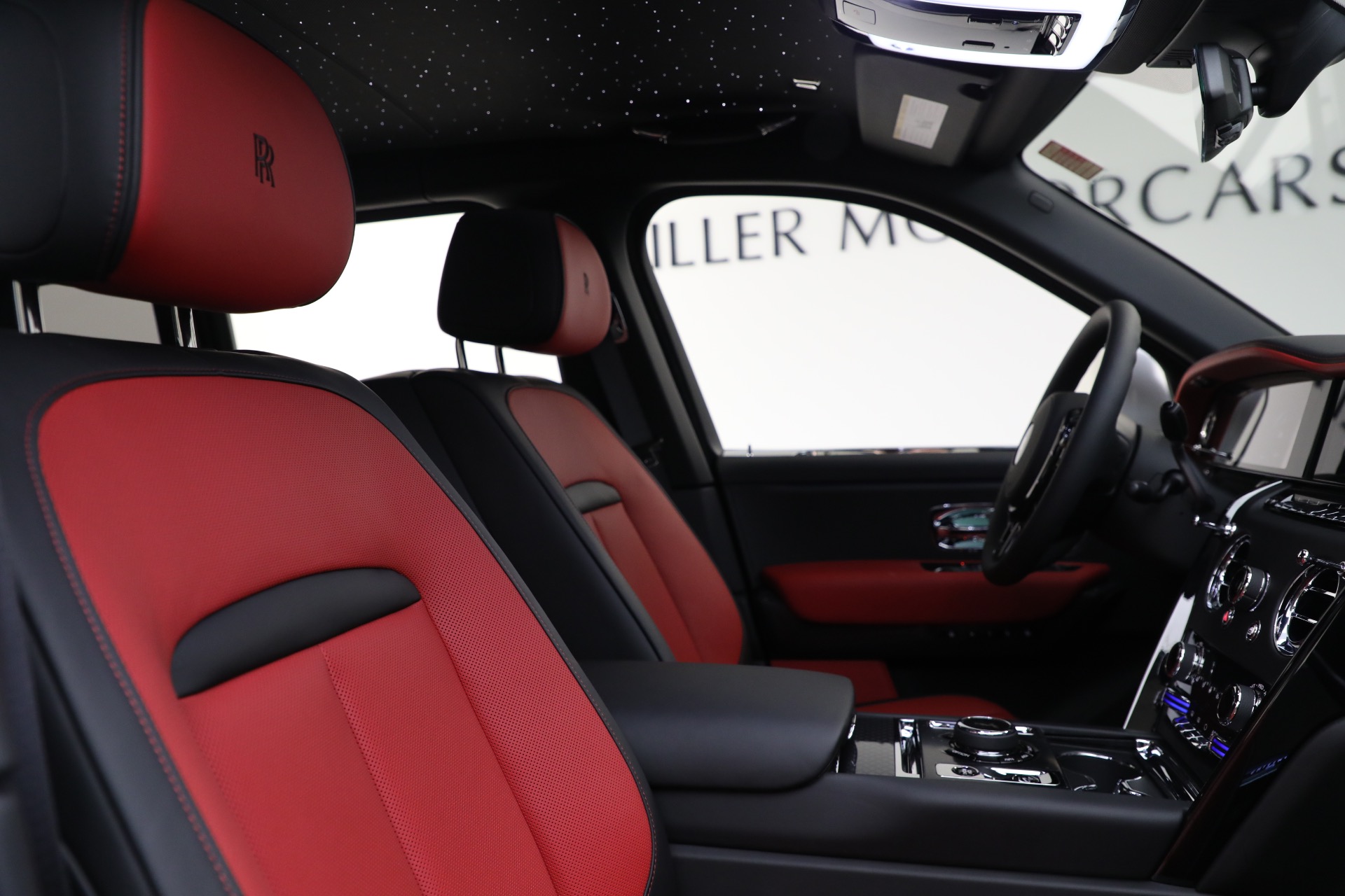 New-2026-Rolls-Royce-Black-Badge-Cullinan