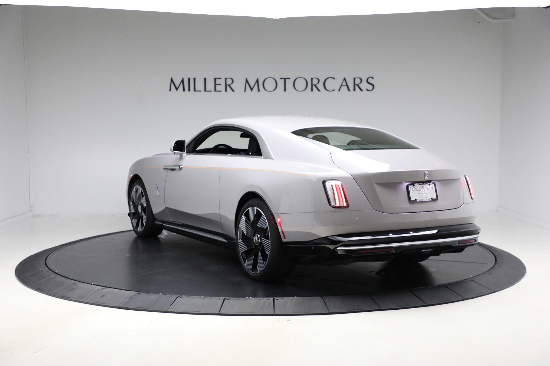 New-2026-Rolls-Royce-Spectre