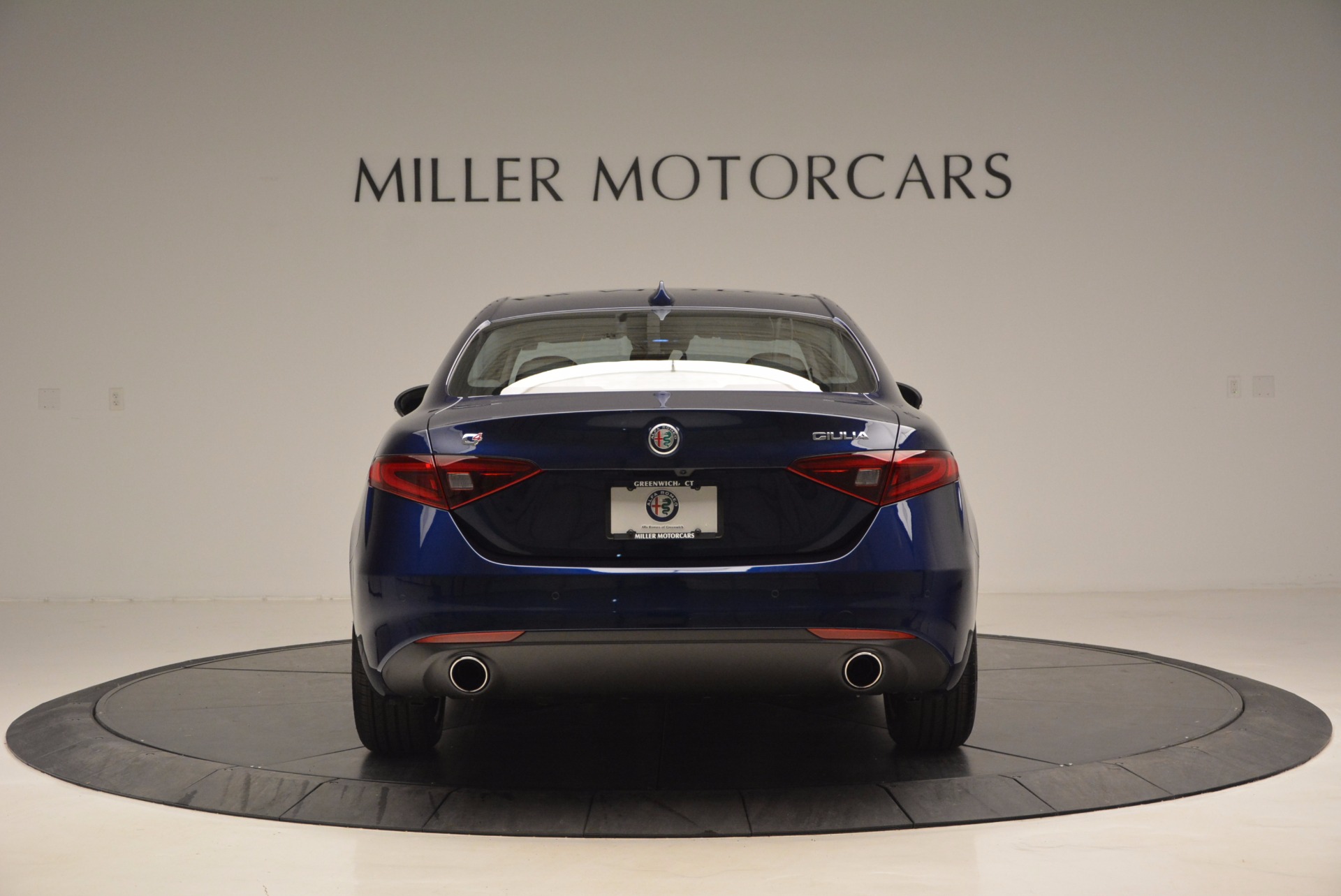 New-2017-Alfa-Romeo-Giulia