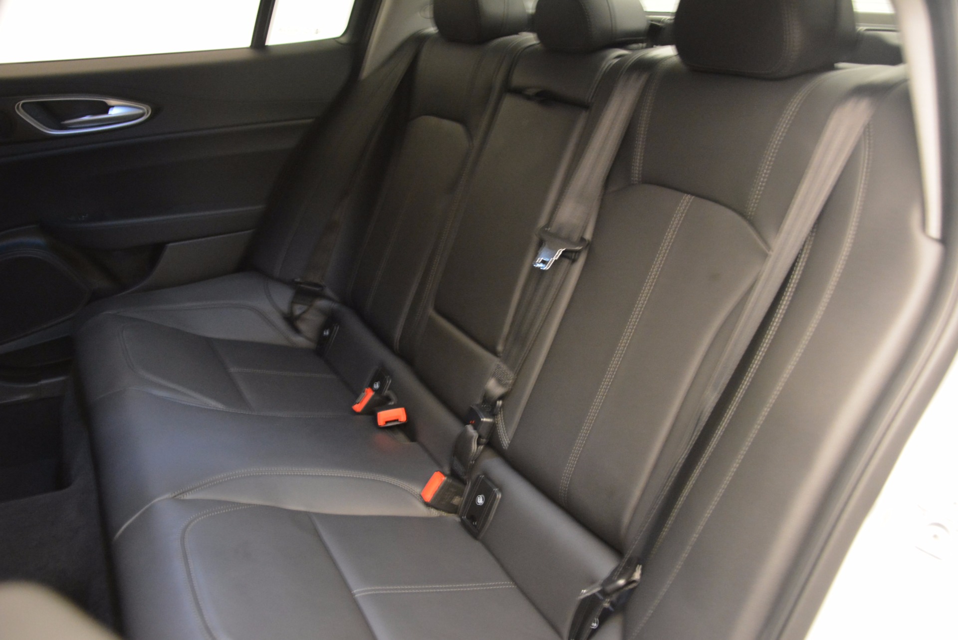 New-2017-Alfa-Romeo-Giulia-Q4