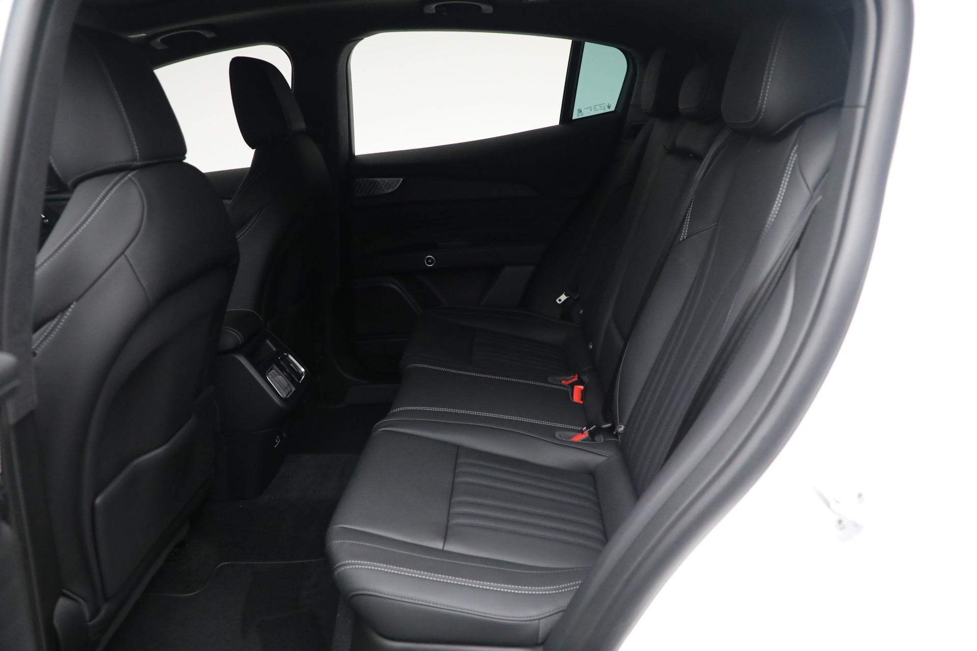 Used-2025-Maserati-Grecale