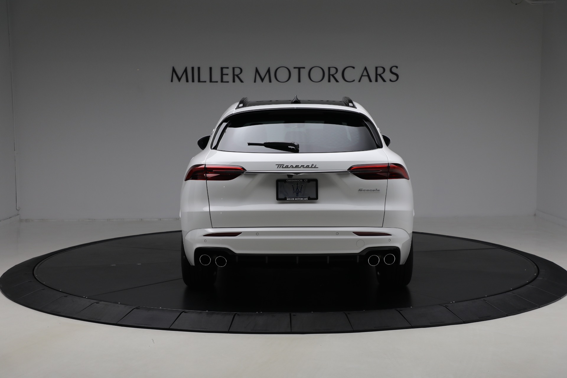 Used-2025-Maserati-Grecale