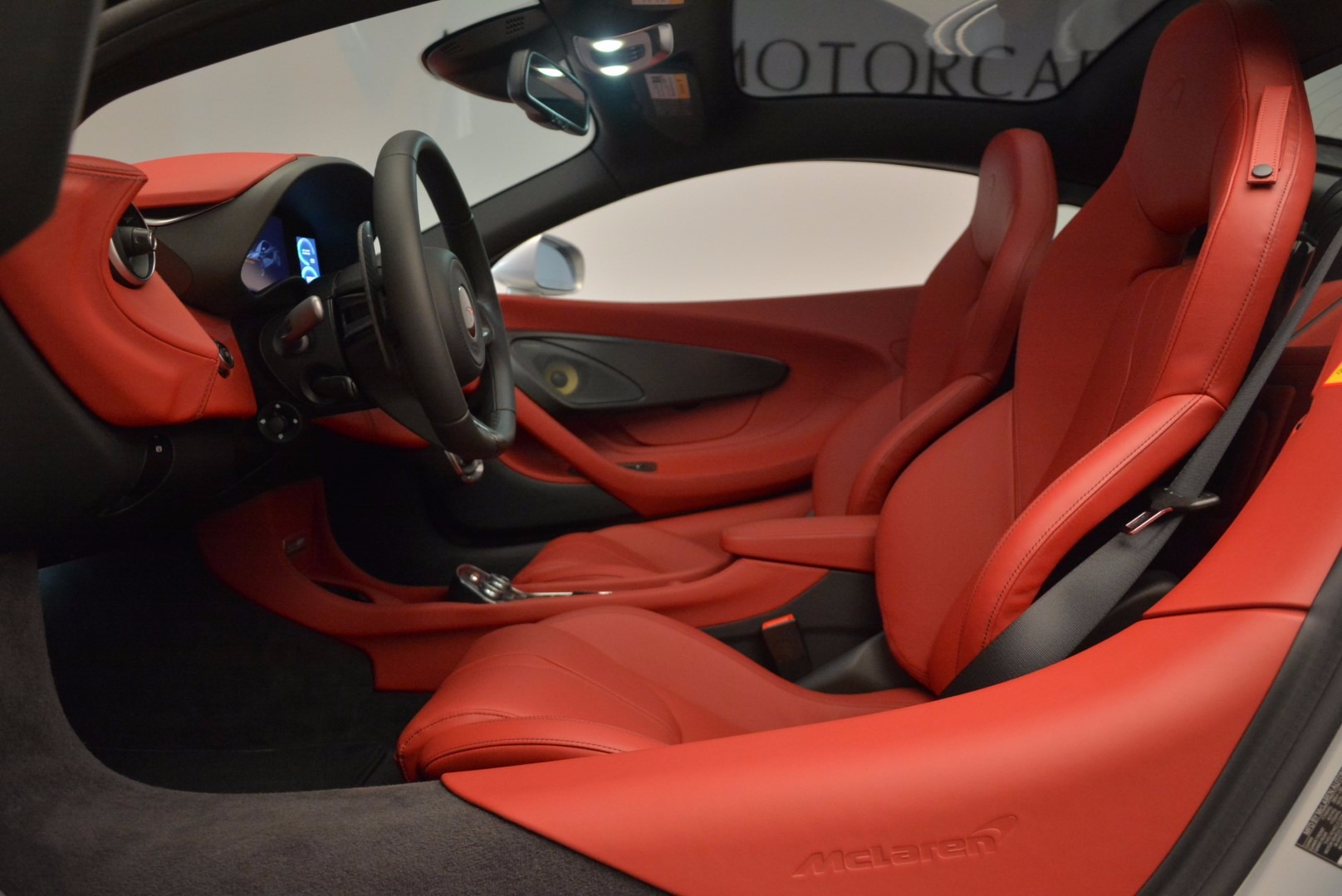 Used-2017-McLaren-570GT